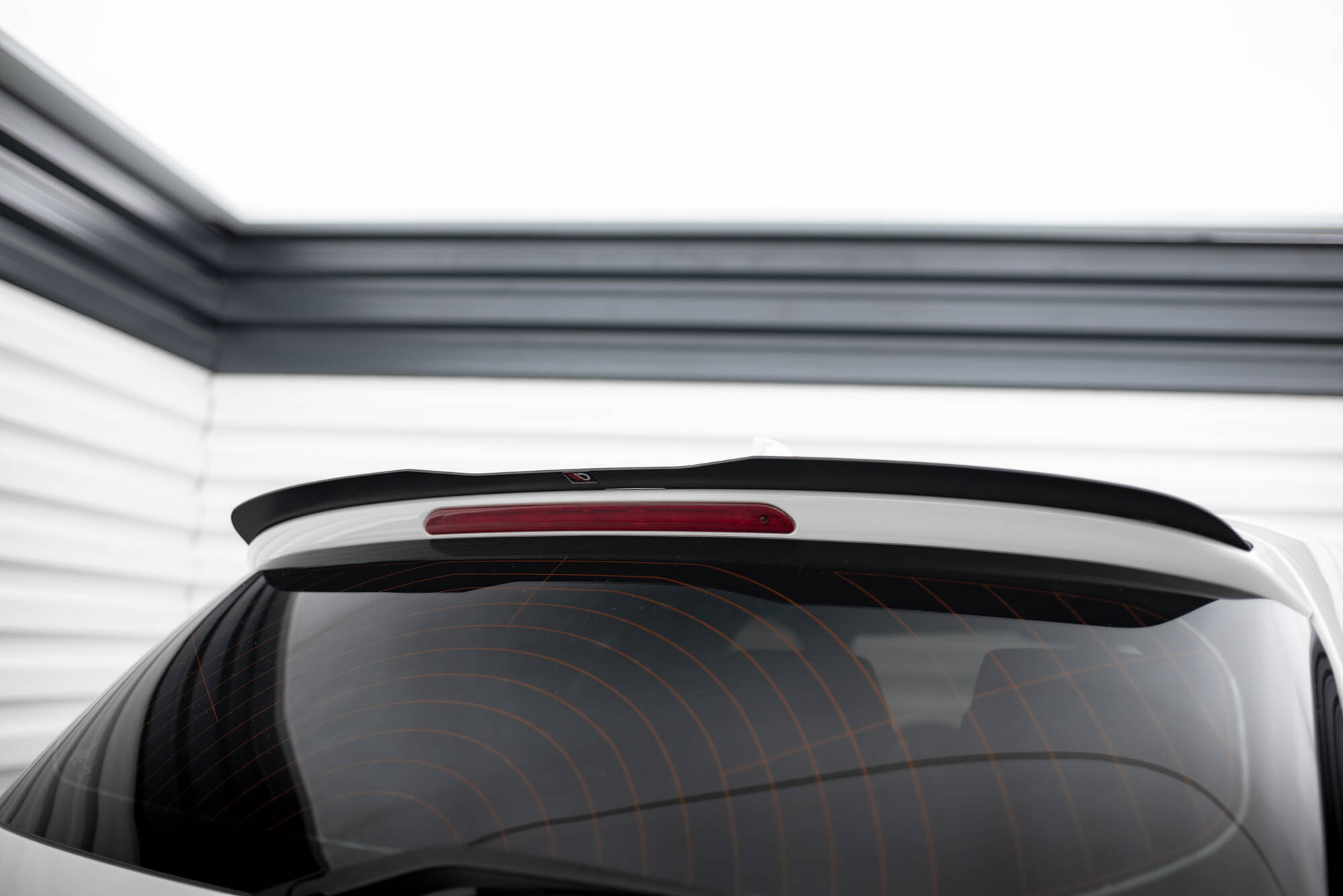 Spoiler CAP V.1 für BMW 1er M-Paket / M140i / Standard F20 schwarz Hochglanz