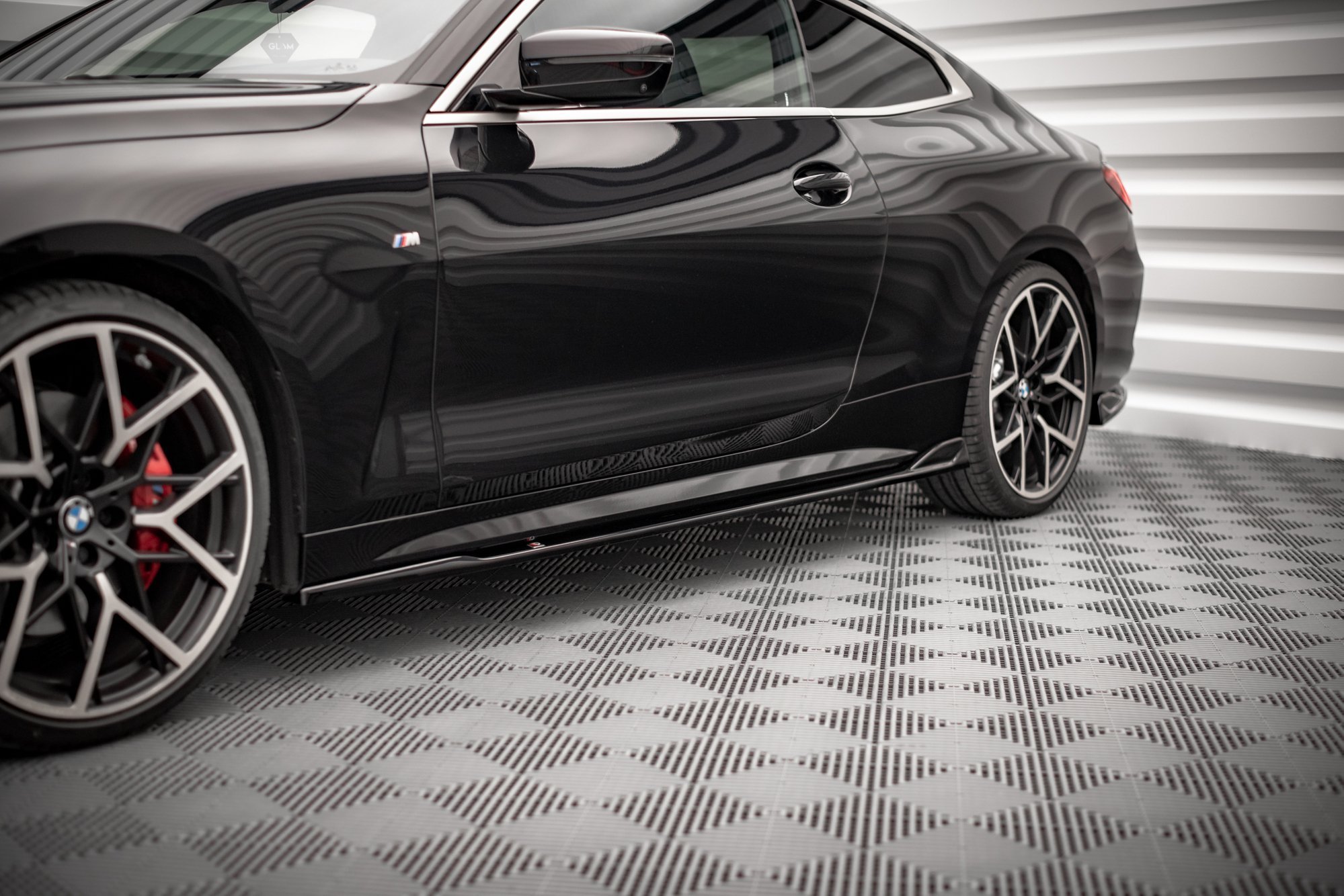 Street+ Seitenschweller Leisten V.2 passend für BMW 4er M-Paket / M440i G22 / G23 / G22 FL / G23 FL schwarz Hochglanz