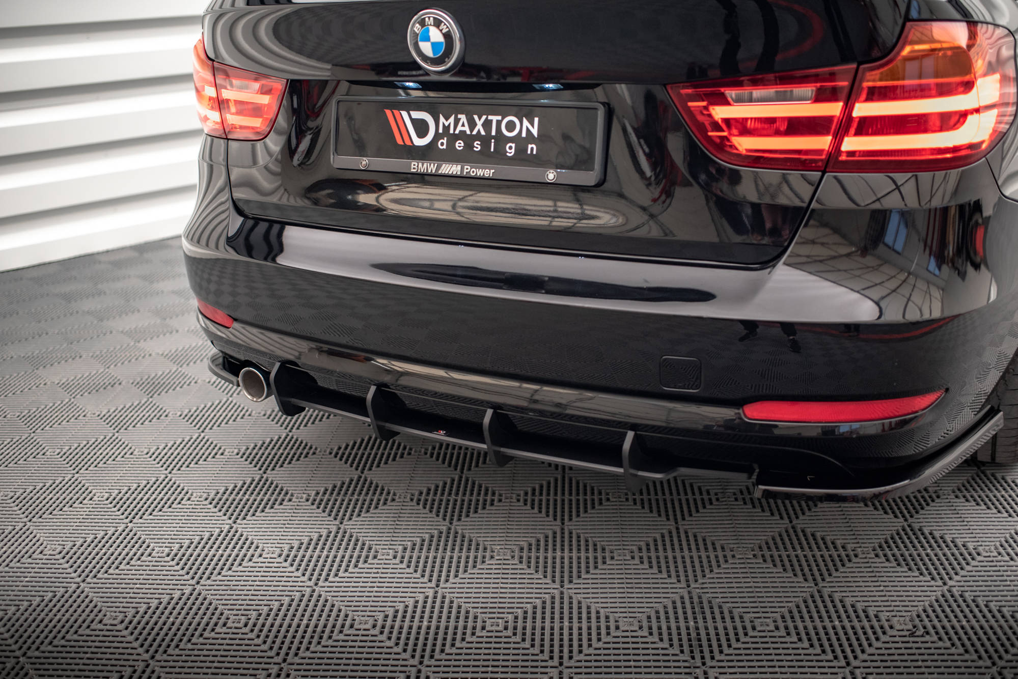 Street Pro Heckschürze Heck Ansatz Diffusor passend für BMW 3er GT F34 rot