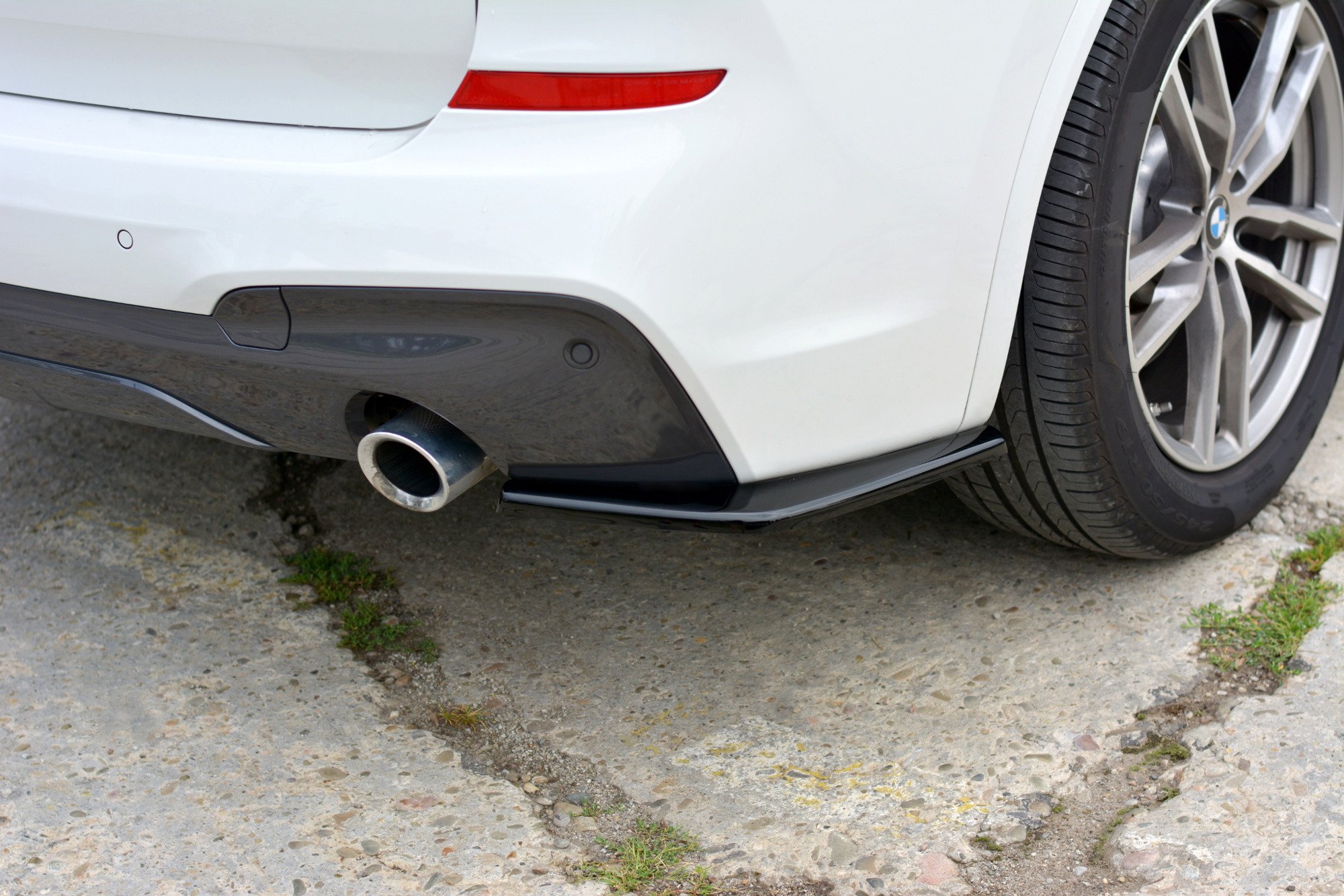 Heck Ansatz Flaps Diffusor für BMW X3 G01 M Paket schwarz Hochglanz