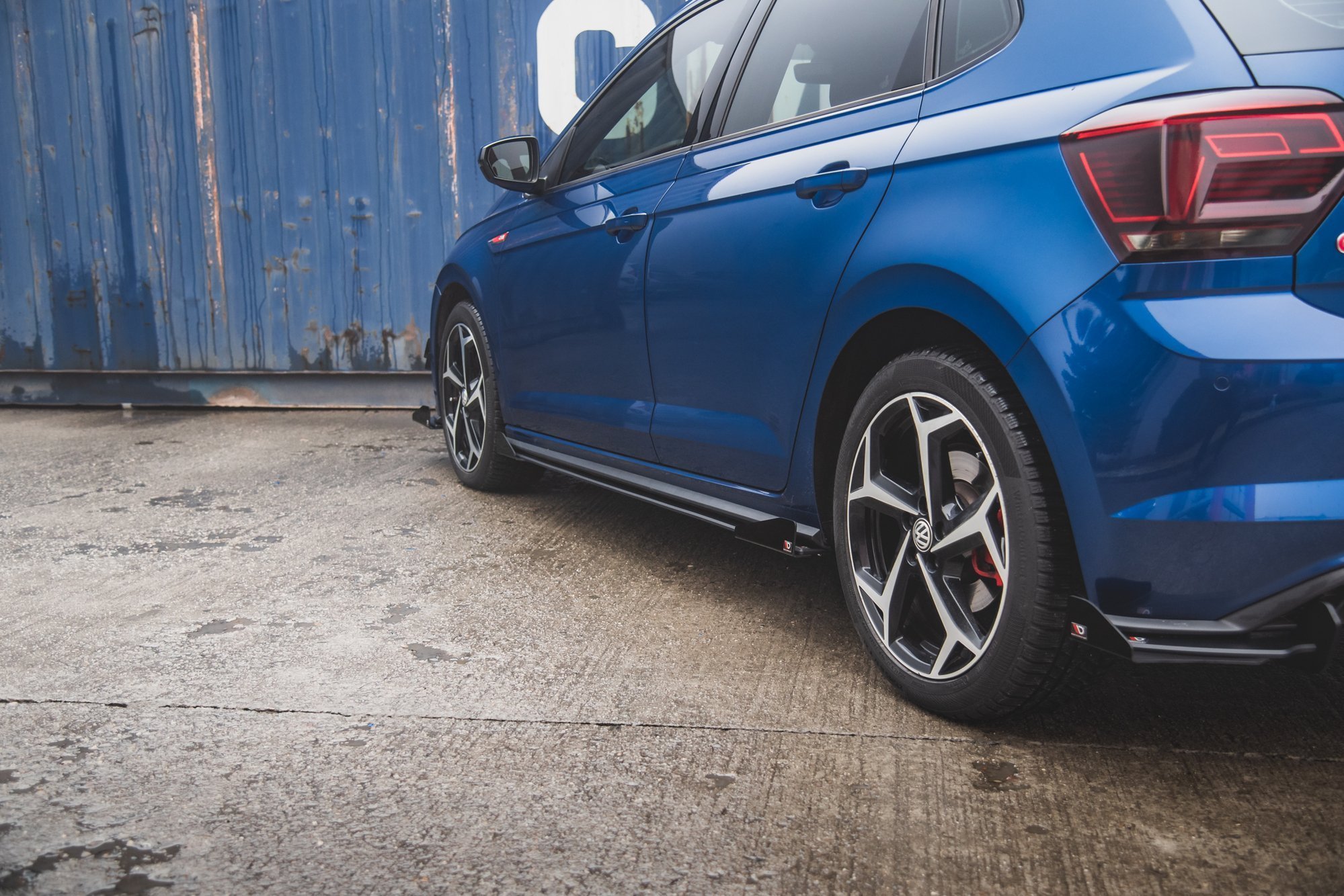 Street Pro Seitenschweller Leisten + Flaps passend für VW Polo GTI Mk6 schwarz Hochglanz
