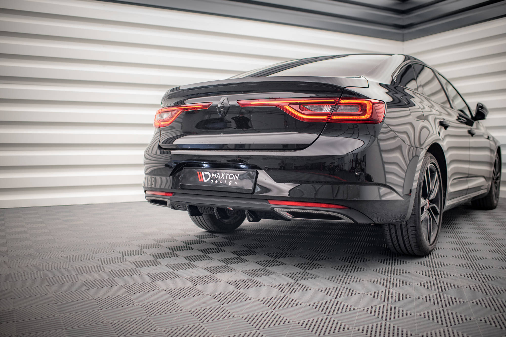 Street+ Heck Ansatz Diffusor passend für Renault Talisman schwarz Hochglanz