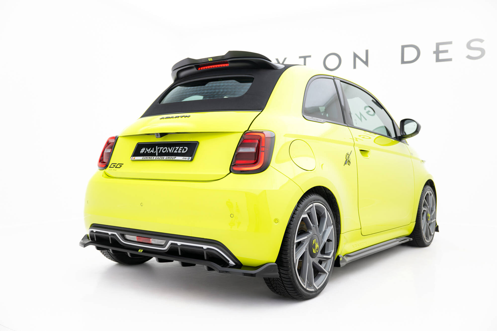 Heckspoiler Lippe passend für ABARTH 500e schwarz Hochglanz