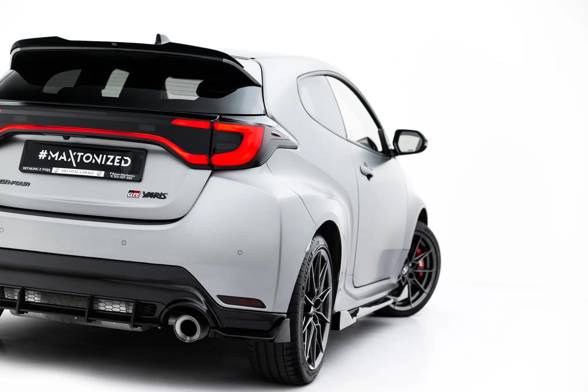 Diffusor Flaps V.2 passend für Toyota GR Yaris Mk4 Facelift schwarz Hochglanz