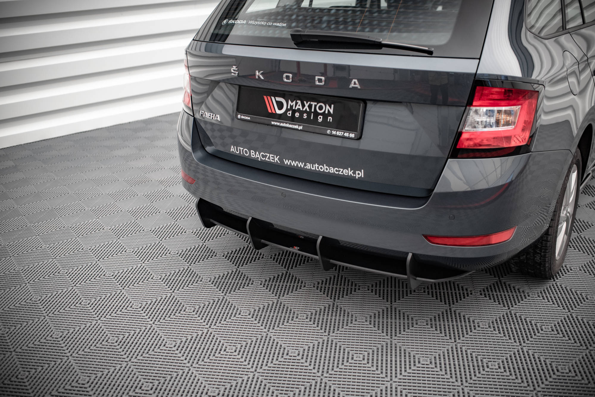 Street Pro Heckschürze Heck Ansatz Diffusor passend für Skoda Fabia Combi Mk3 FL