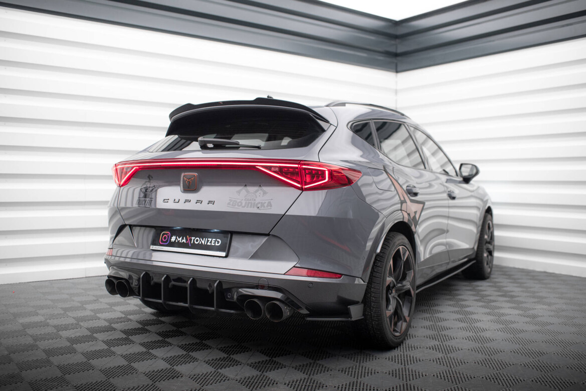 Heckansatz Diffusor passend für CUPRA Formentor Mk1 roter Kern