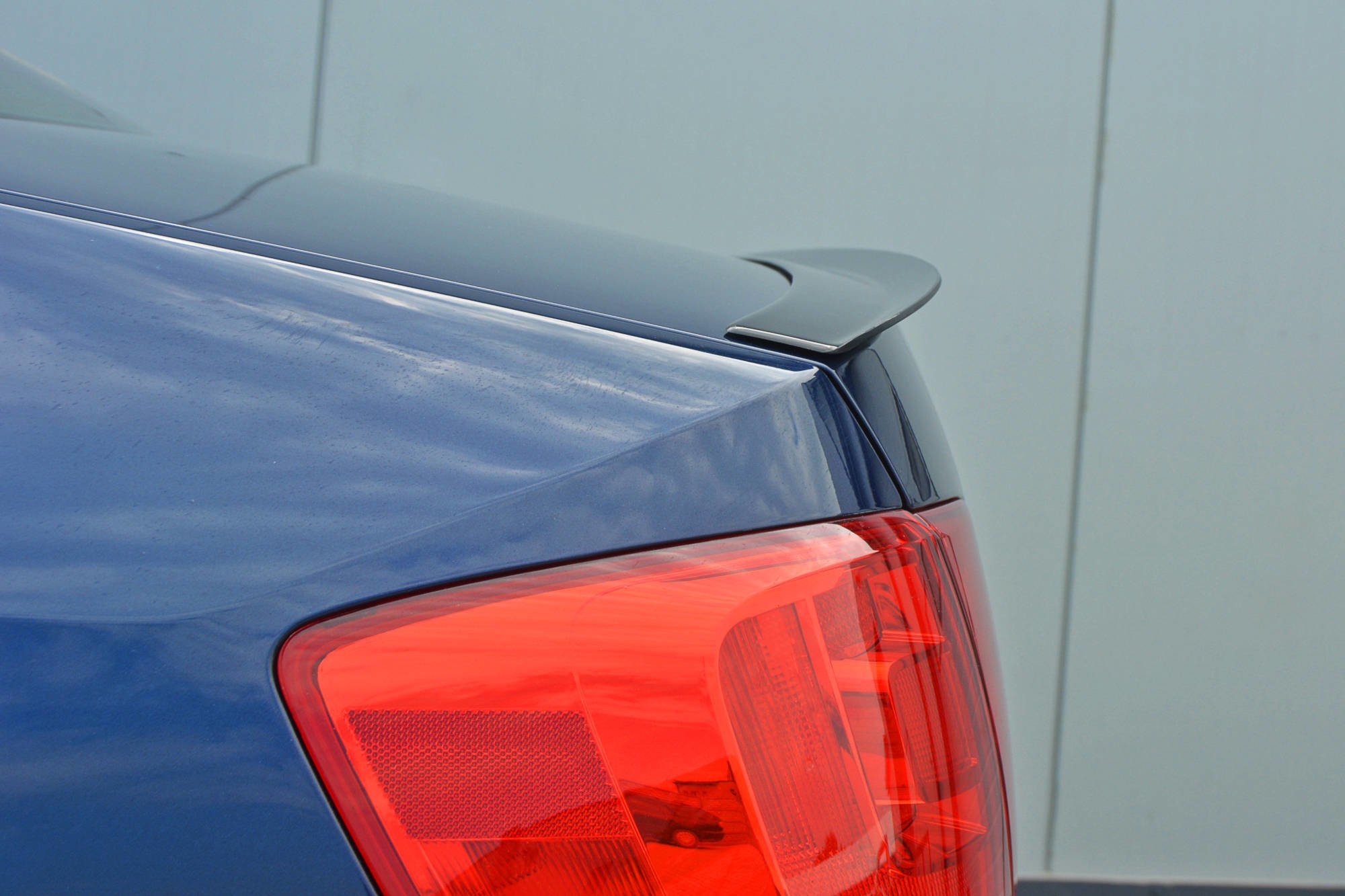 Spoiler CAP für VOLKSWAGEN JETTA MK6 SEDAN vor Facelift schwarz Hochglanz