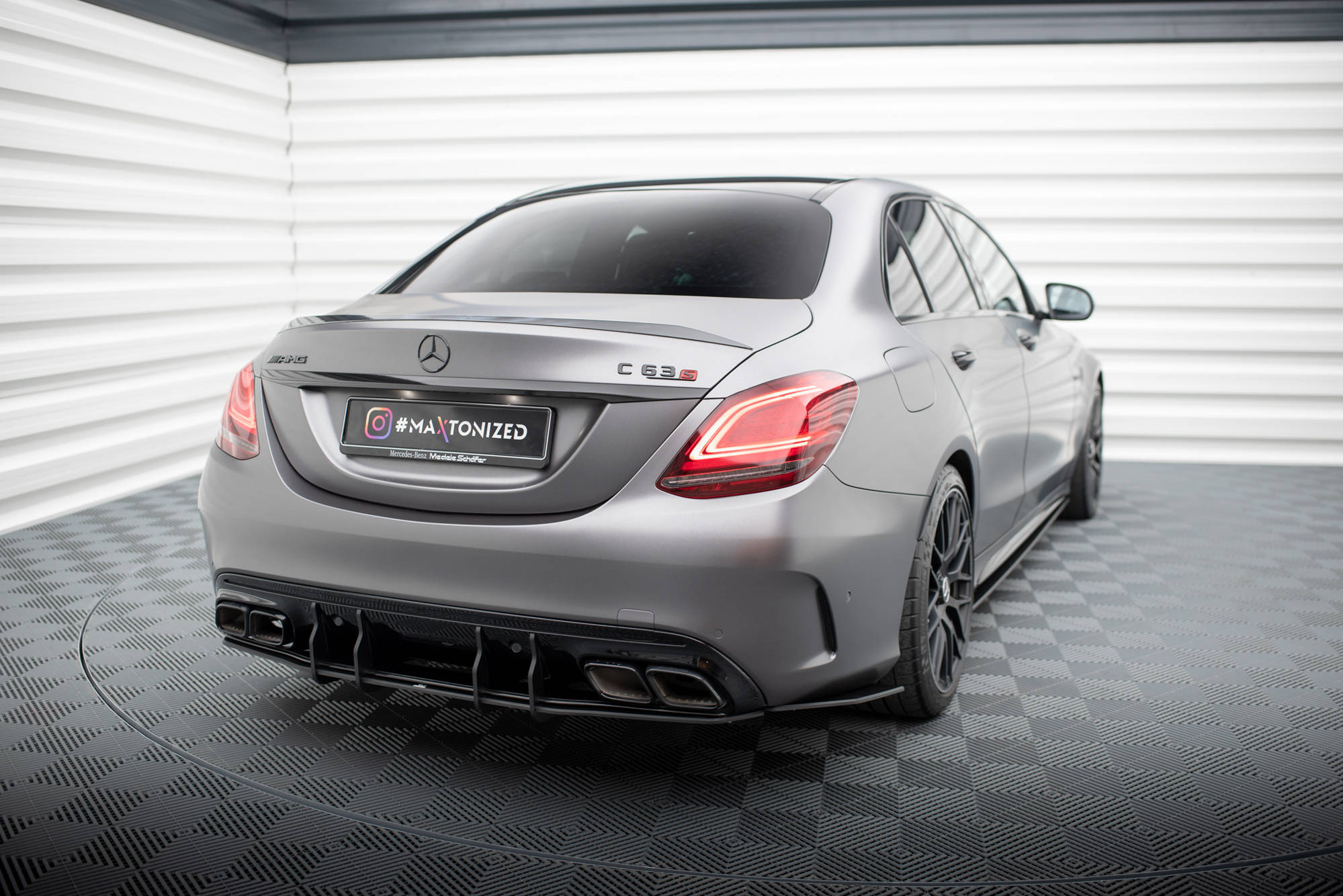 Street Pro Heck Ansatz Flaps passend für Mercedes-AMG C63 Limousine / Kombi W205 FL