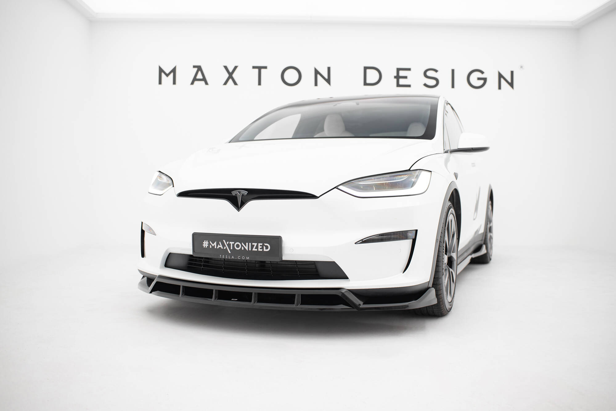 Frontlippe V.3 passend für Tesla Model X Mk1 FL schwarz Hochglanz