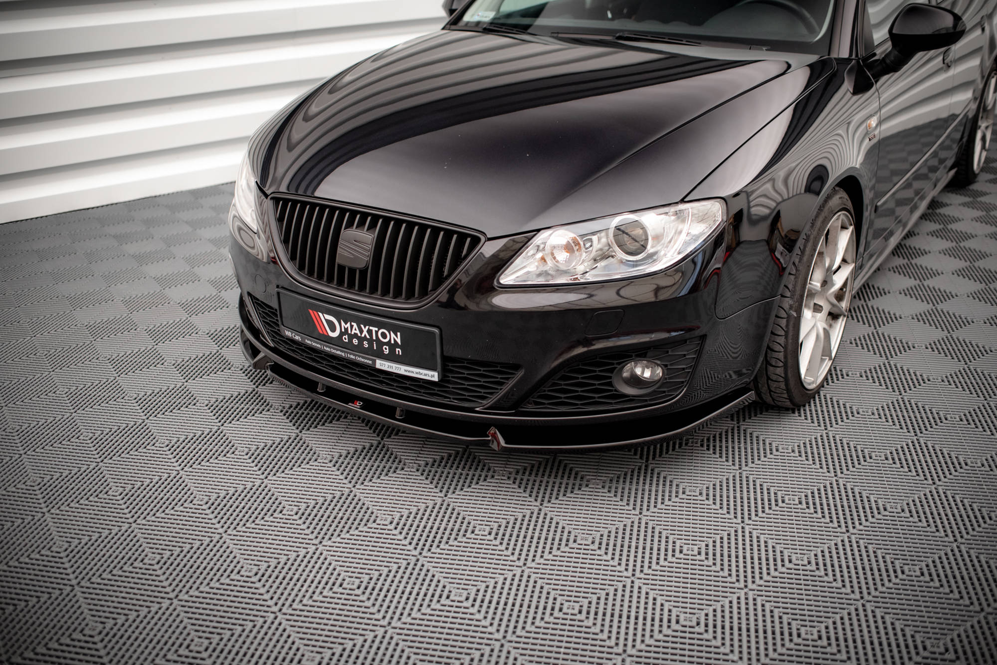 Street+ Spoilerlippe Front Ansatz V.1 passend für Seat Exeo schwarz Hochglanz