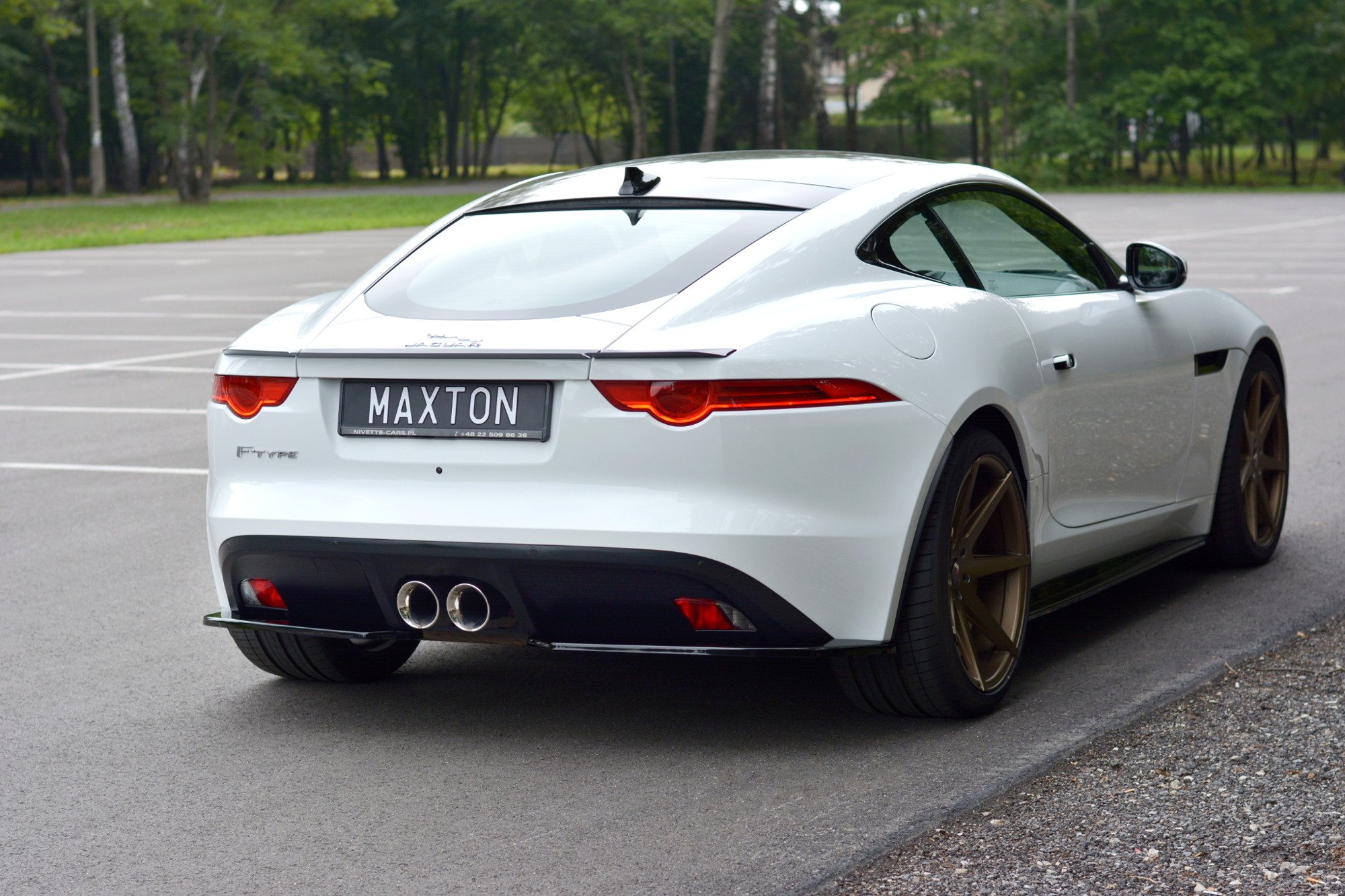 Heck Ansatz Flaps Diffusor für Jaguar F-Type schwarz Hochglanz