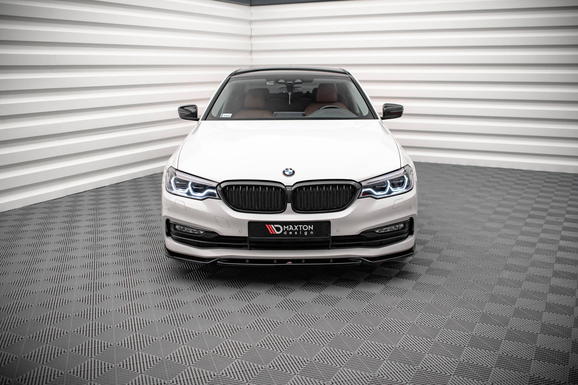 Street+ Spoilerlippe Front Ansatz V.2 passend für BMW 5er G30 / G31 schwarz Hochglanz