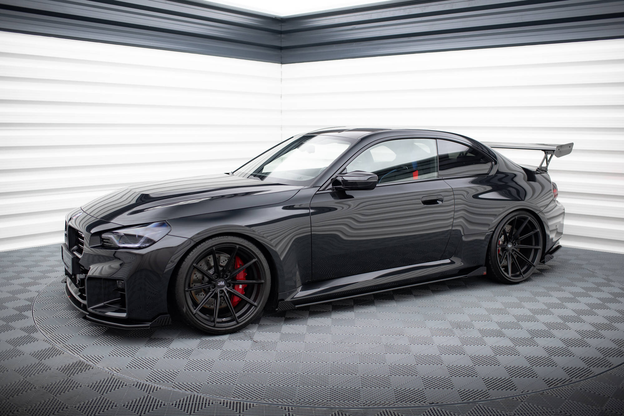 Street Pro Seitenschweller Leisten V.1 passend für BMW M2 G87 rot+ Hochglanz Flaps