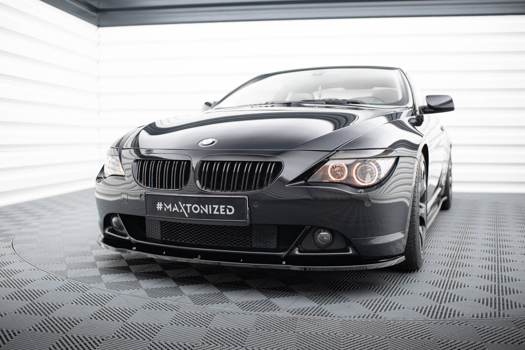 Street+ Spoilerlippe Front Ansatz V.1 passend für BMW 6er Coupe E63 / Cabrio E64 schwarz Hochglanz