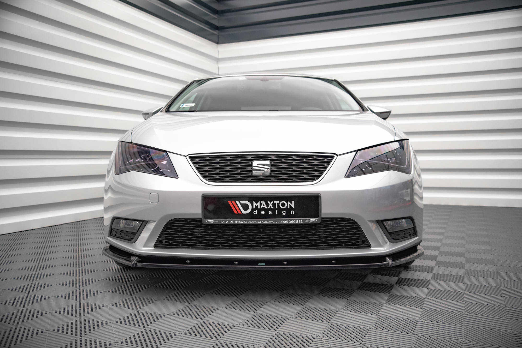 Street+ Spoilerlippe Front Ansatz V.1 passend für Seat Leon Mk3 schwarz Hochglanz