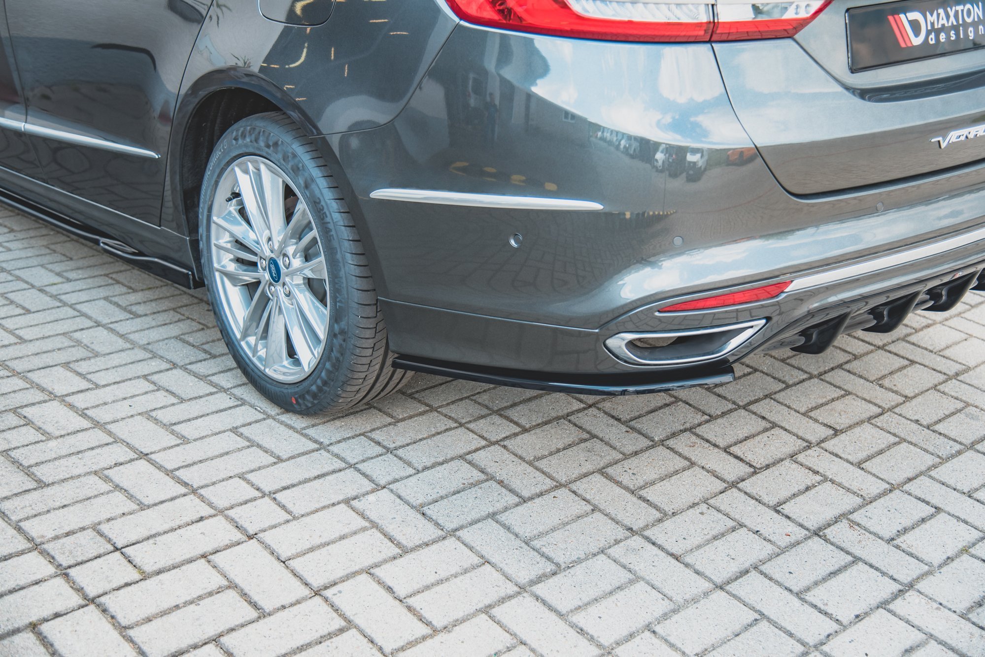 Heck Ansatz Flaps Diffusor für Ford Mondeo Vignale Mk5 Facelift schwarz matt
