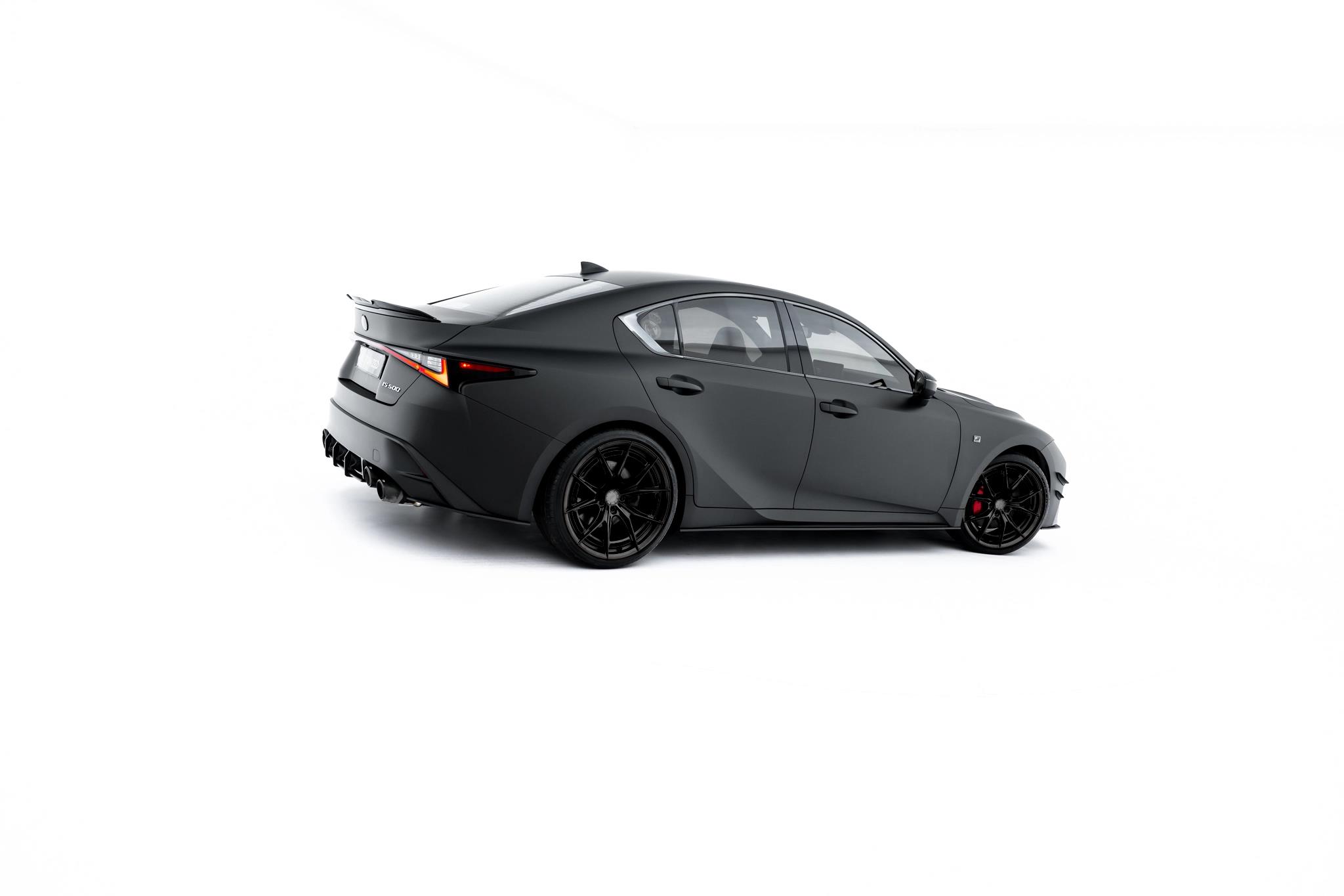 Seitenschweller Ansatz Paar passend für Lexus IS 500 Mk3 Facelift 2 XE30 roter Kern