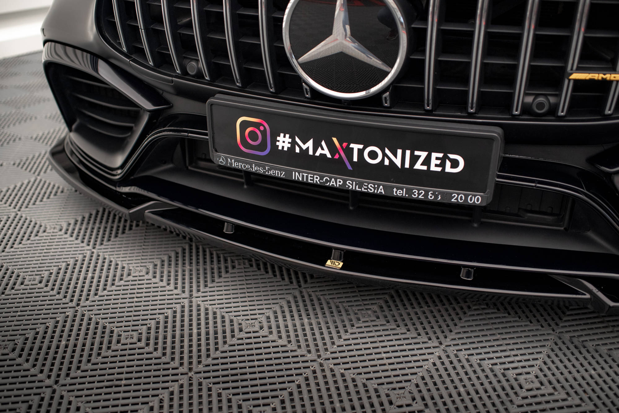 Street+ Spoilerlippe Front Ansatz V.3 passend für Mercedes-AMG GT 63S 4 Door Coupe Aero X290 schwarz Hochglanz