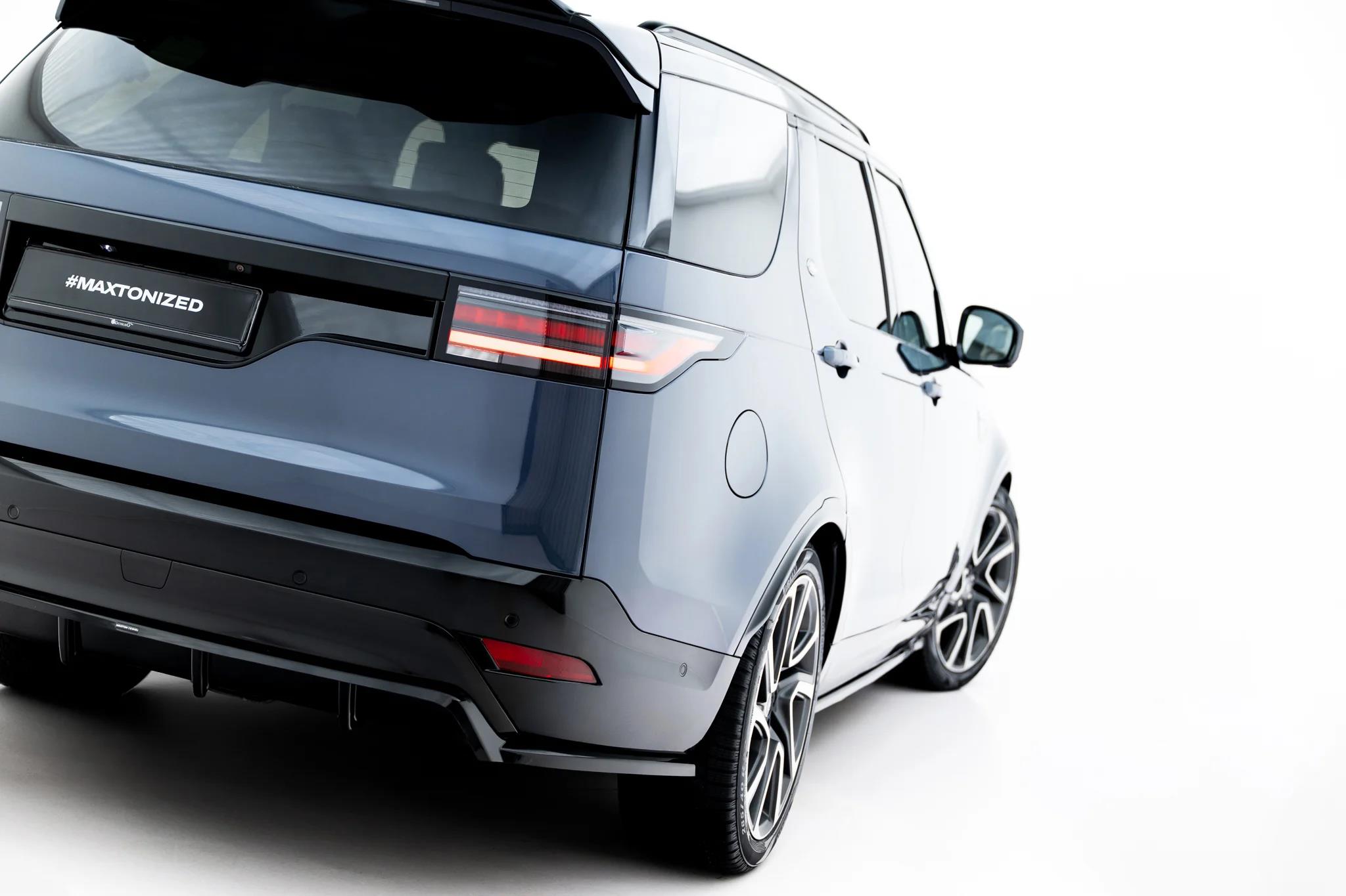 Street+ Mittlerer Diffusor RACE passend für Land Rover Discovery HSE Mk5 Facelift schwarz Hochglanz
