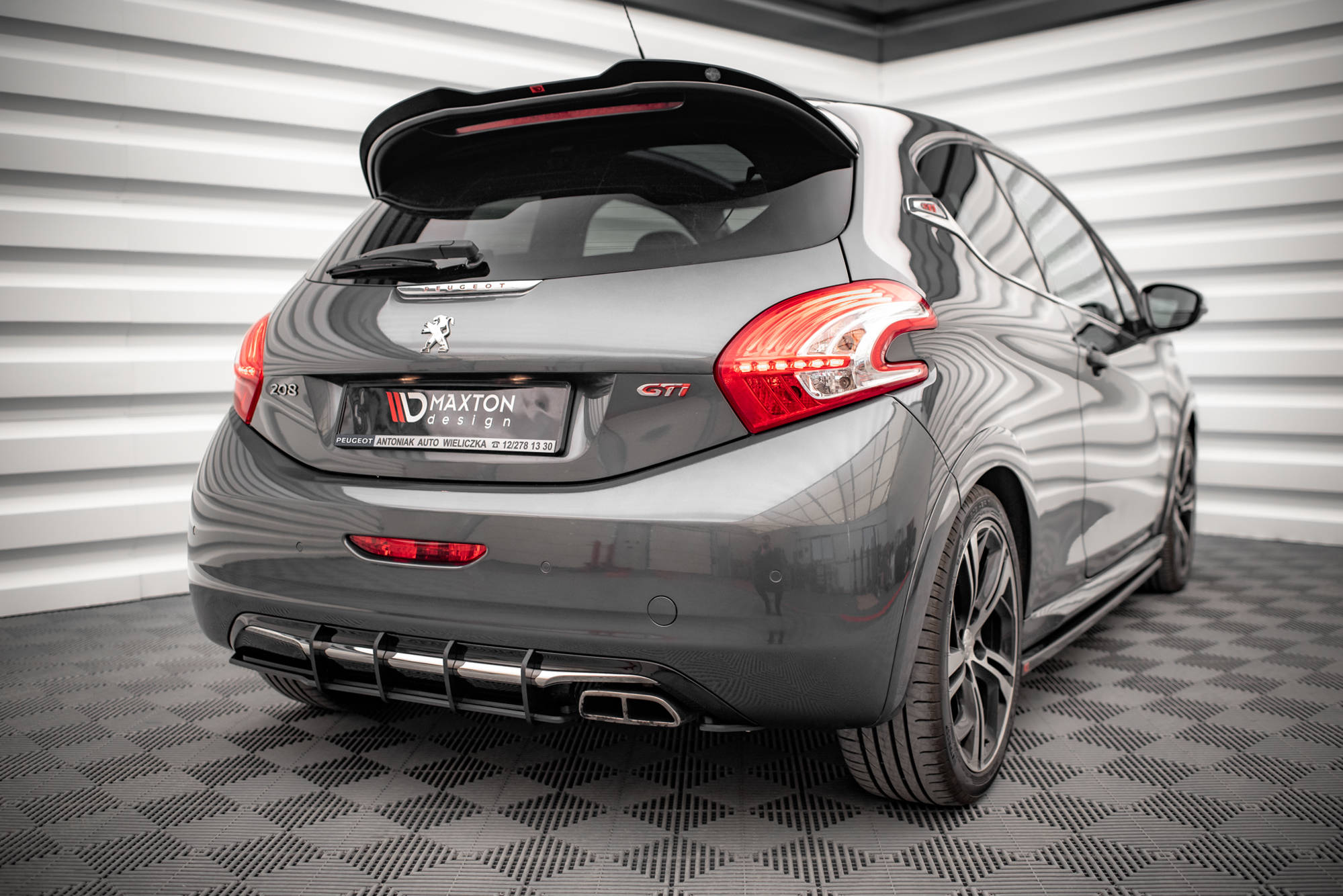 Street Pro Heckschürze Heck Ansatz Diffusor passend für Peugeot 208 GTi Mk1