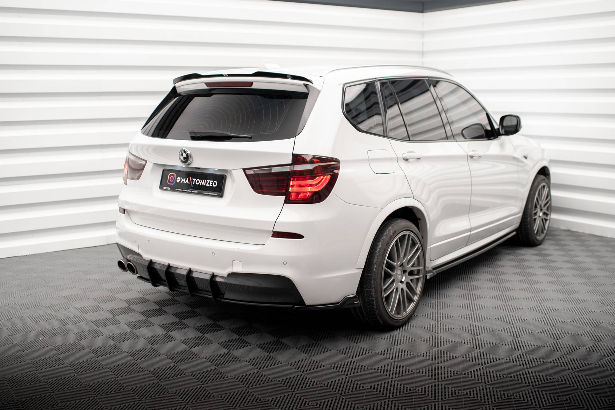 Heck Spoiler Aufsatz Abrisskante passend für BMW X3 M-Paket F25 schwarz Hochglanz