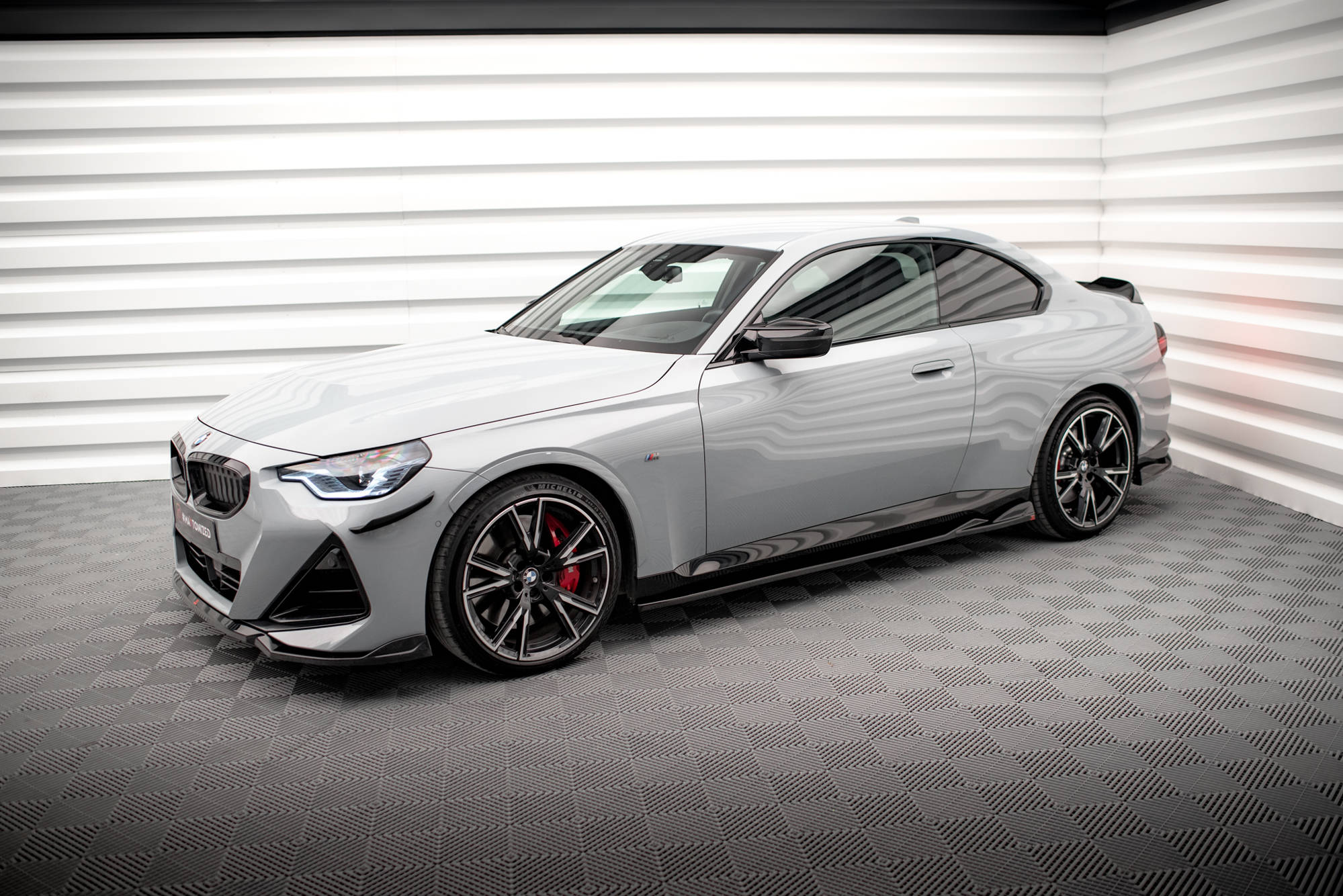 Street+ Seitenschweller Leisten V.1 passend für BMW 2 Coupe M-Paket / M240i G42 schwarz Hochglanz