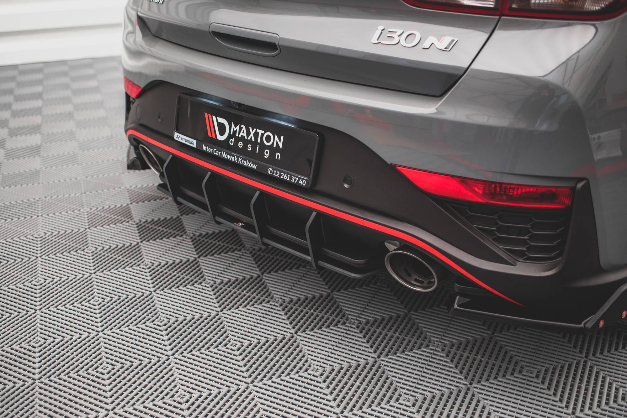 Street Pro Heckschürze Heck Ansatz Diffusor passend für Hyundai I30 N Hatchback Mk3 FL schwarz-rot