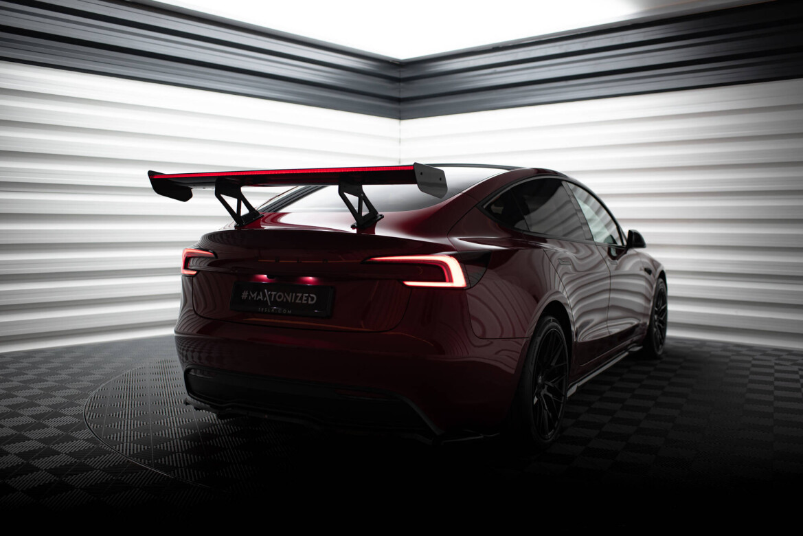 Carbon Heckspoiler Heckflügel + LED passend für Tesla Model 3
