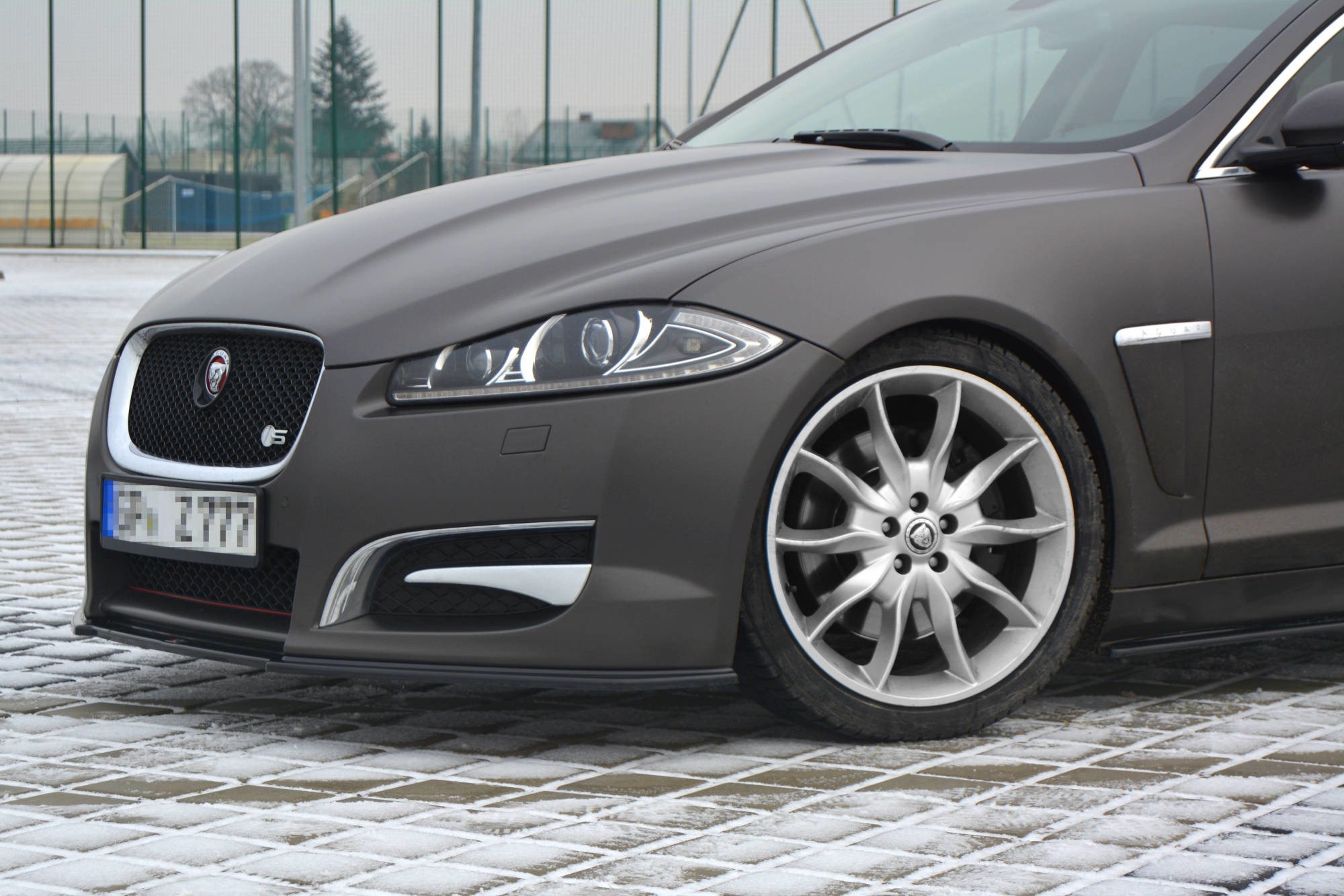 Front Ansatz für JAGUAR XF X250 MK1 SPORTBRAKE S-PACK schwarz Hochglanz