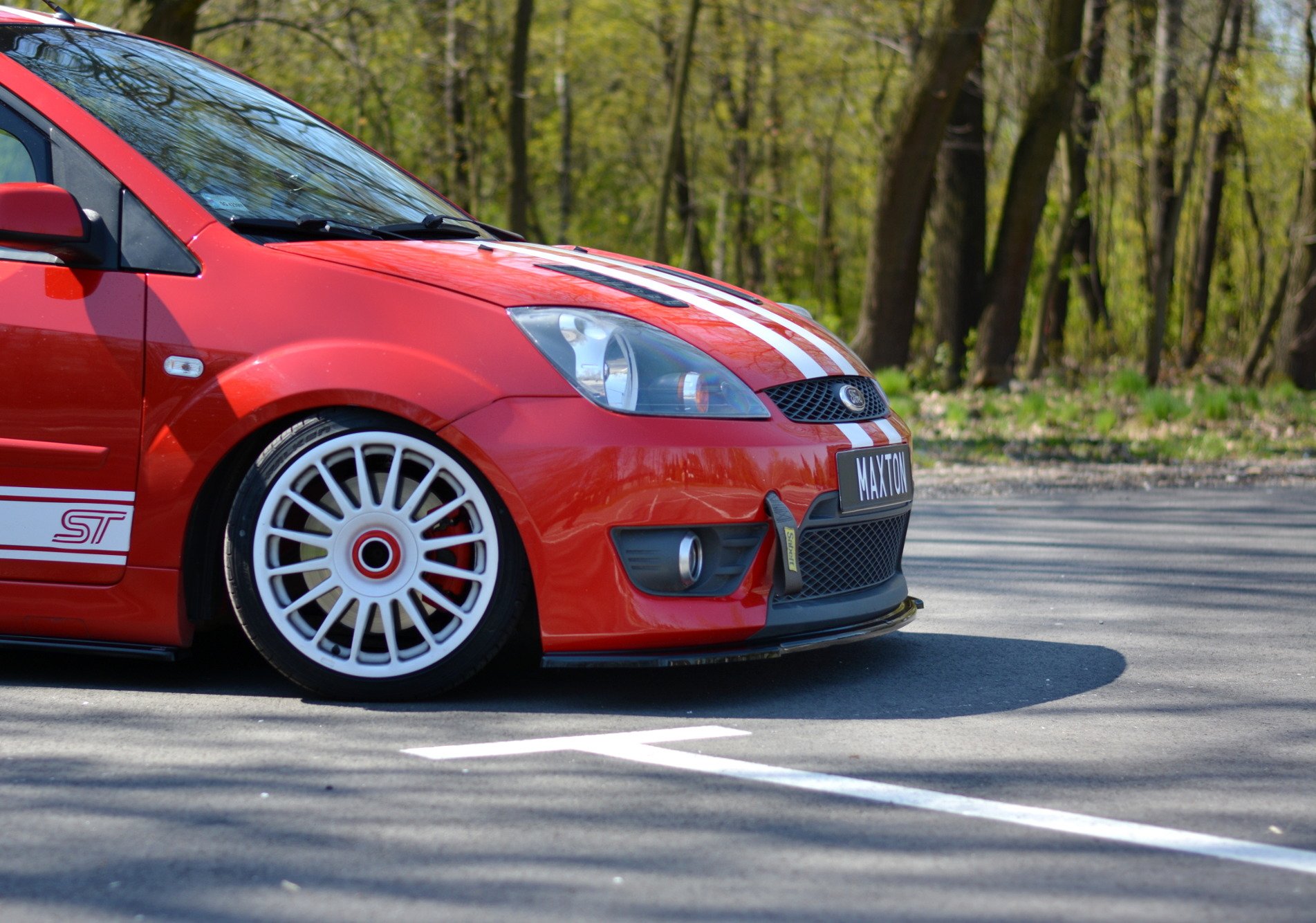 Front Ansatz V.2 für Ford Fiesta ST Mk6 schwarz Hochglanz