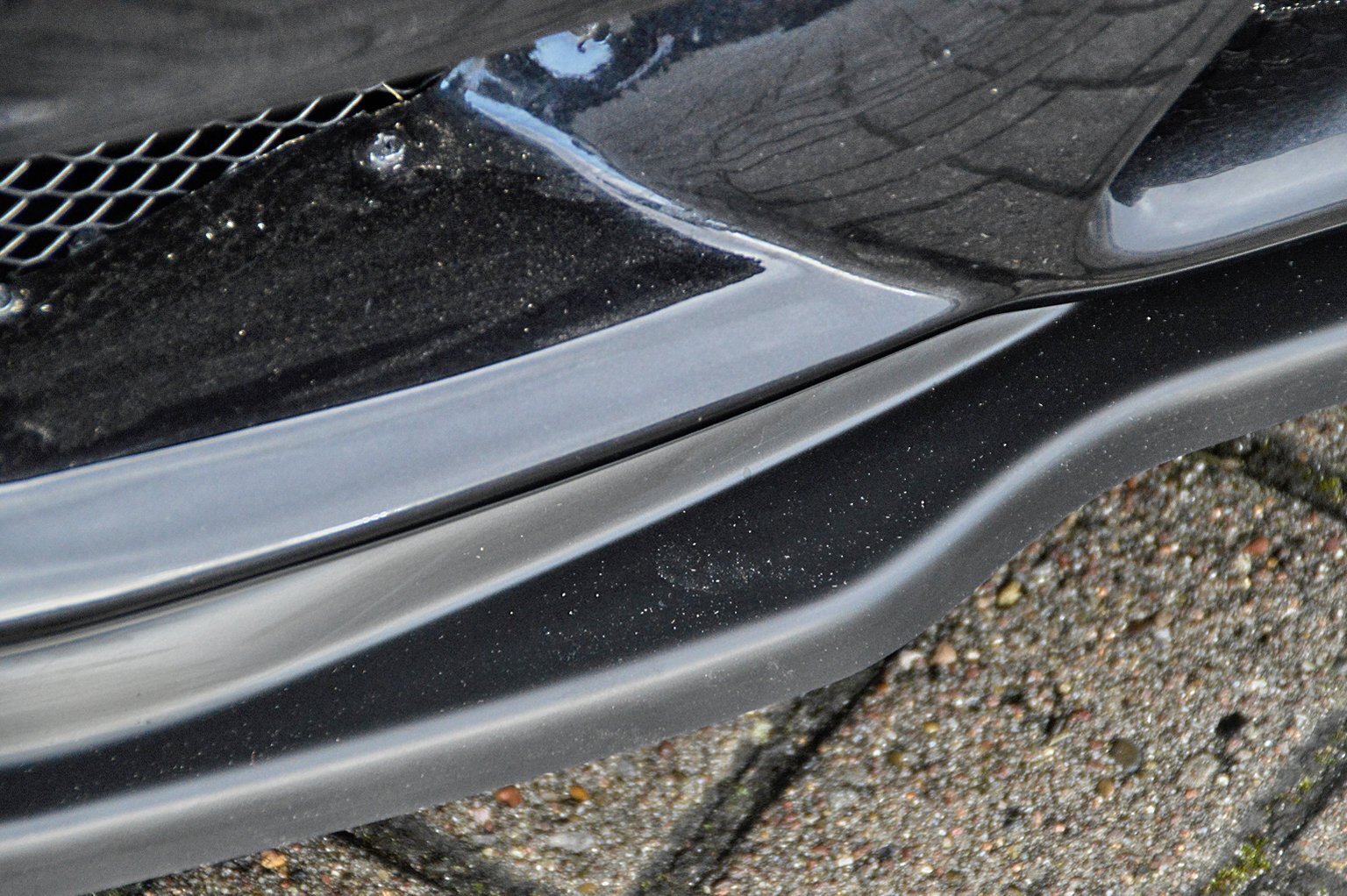 CUP Frontspoilerlippe für CLS 219 CLS55 AMG CLS 63AMG Bj. 2004-2010 Schwarz Matt