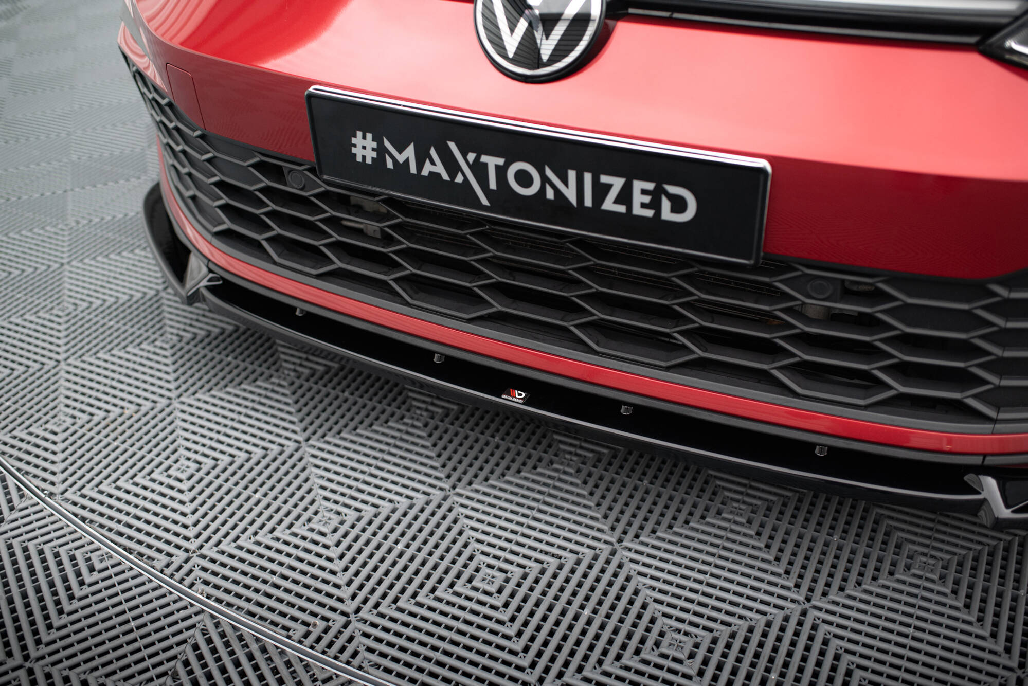 Street+ Spoilerlippe Front Ansatz V.3 + Flaps passend für VW Golf GTI / GTE / GTD / R-Line Mk8