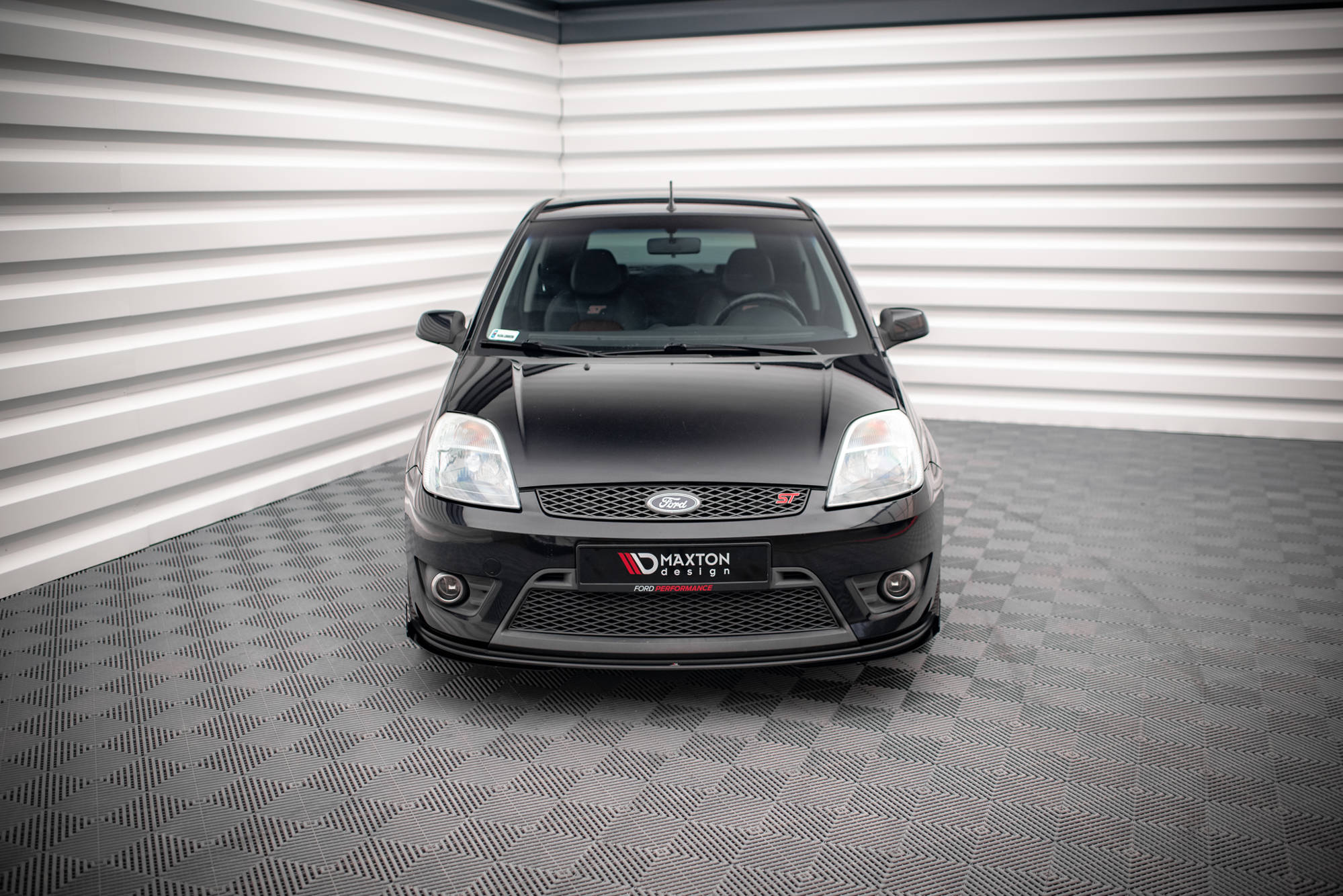 Street Pro Spoilerlippe Front Ansatz passend für Ford Fiesta ST Mk6 rot+ Hochglanz Flaps
