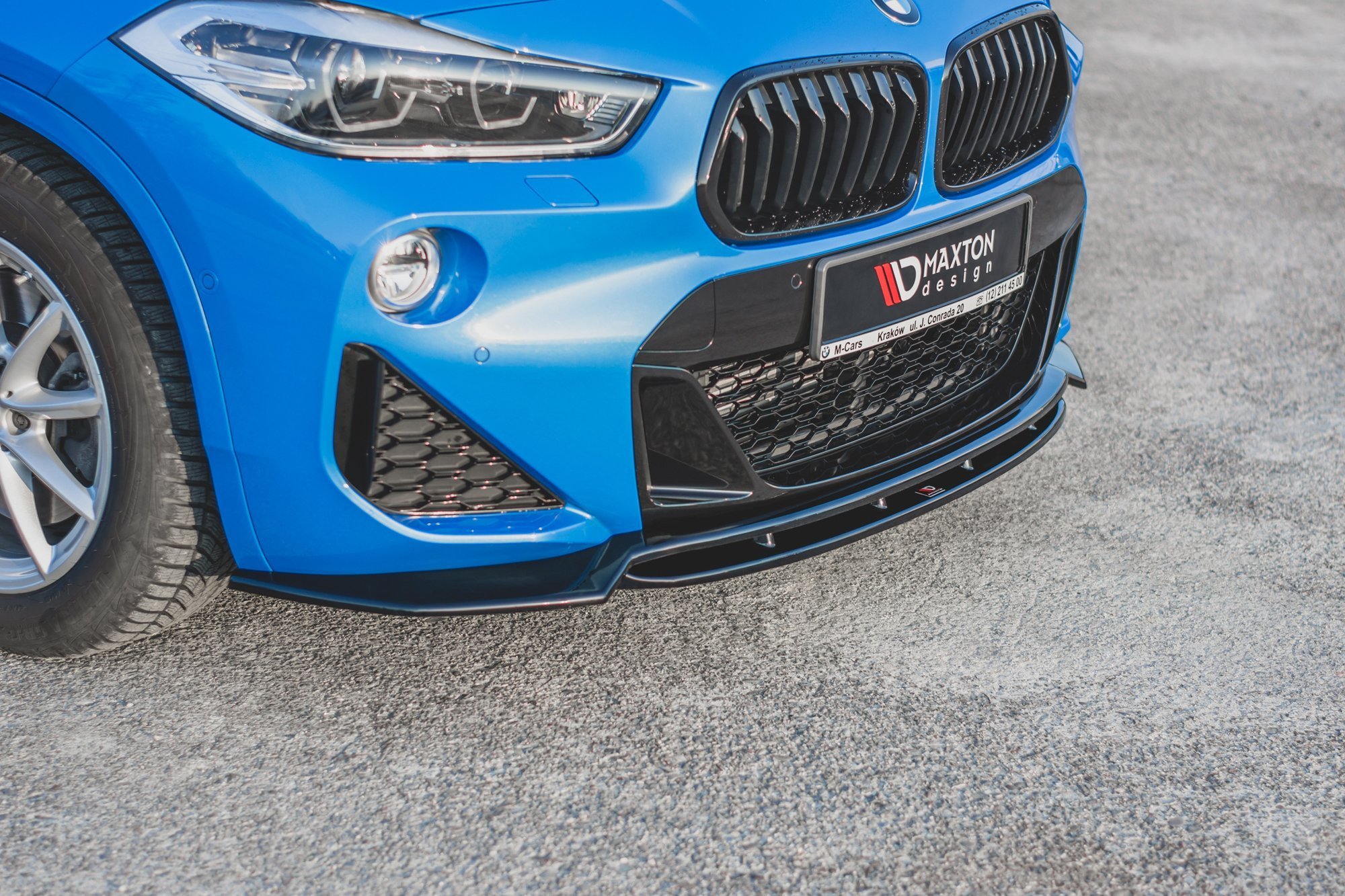 Front Ansatz für BMW X2 F39 M-Paket schwarz Hochglanz