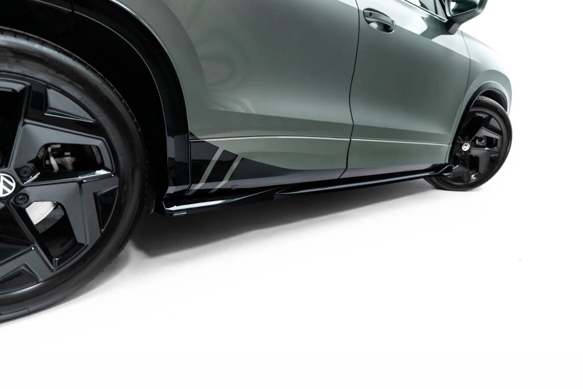 Seitenschweller Ansatz (Paar) passend für VW Tayron R-Line Mk1 schwarz Hochglanz