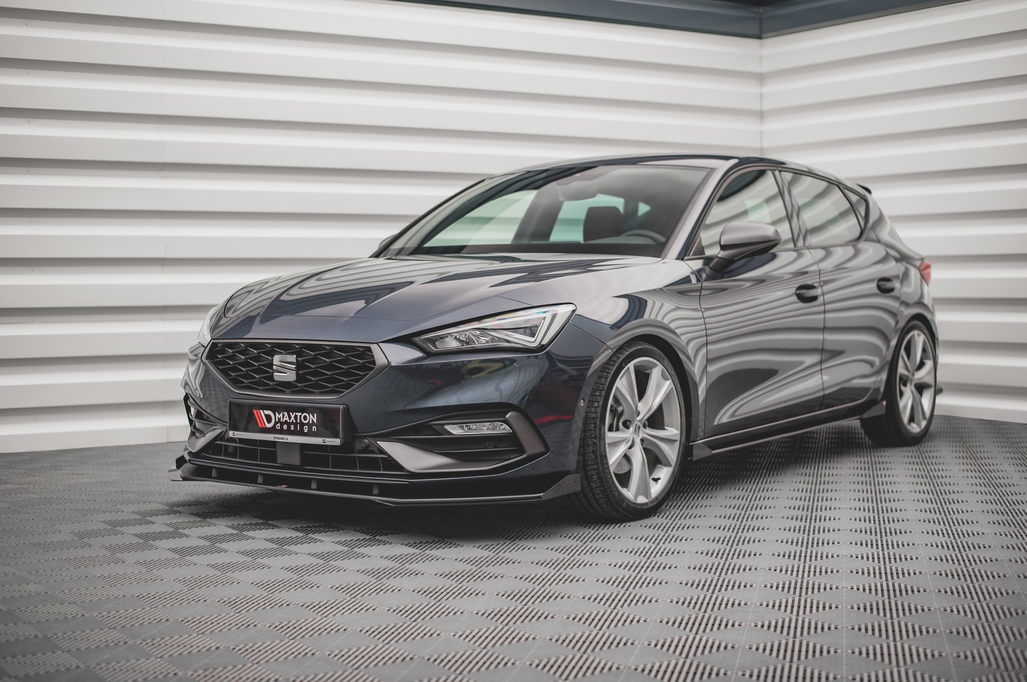 Seitenschweller Flaps passend für Seat Leon FR Mk4 schwarz Hochglanz