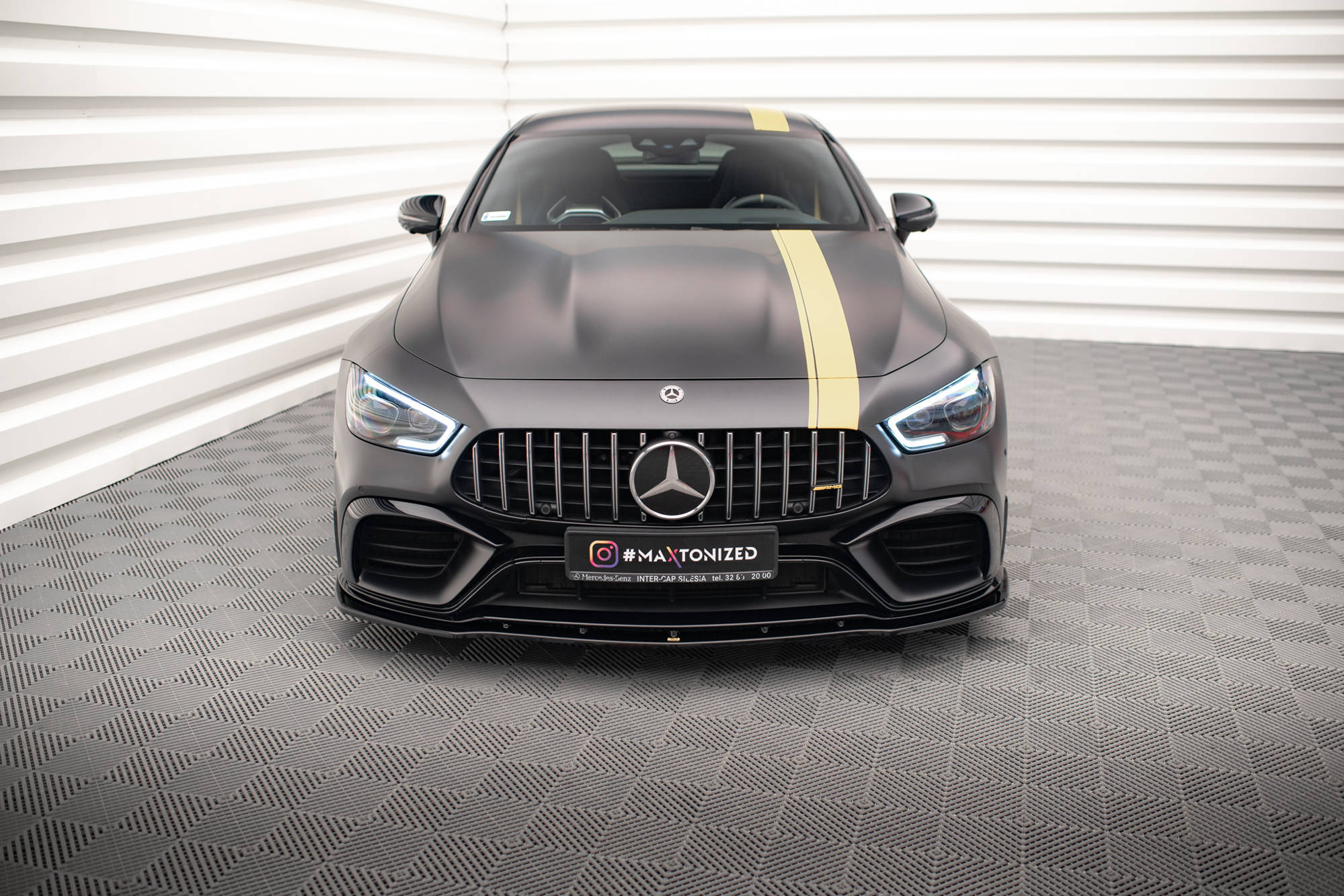 Front Ansatz V.2 für Mercedes-AMG GT 63S 4 Door Coupe Aero X290 schwarz Hochglanz