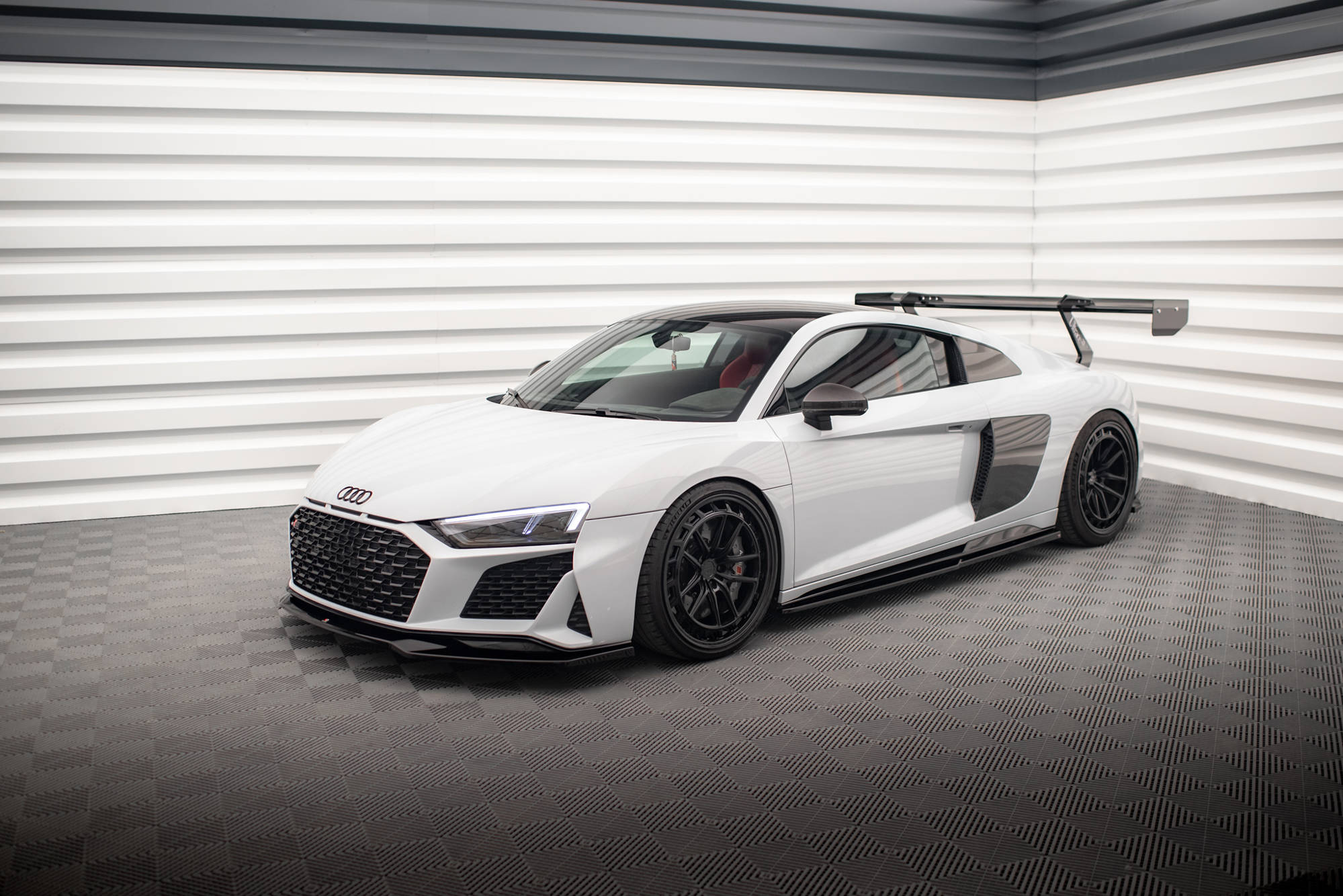 Street+ Seitenschweller Leisten V.2 passend für Audi R8 Mk2 FL schwarz Hochglanz