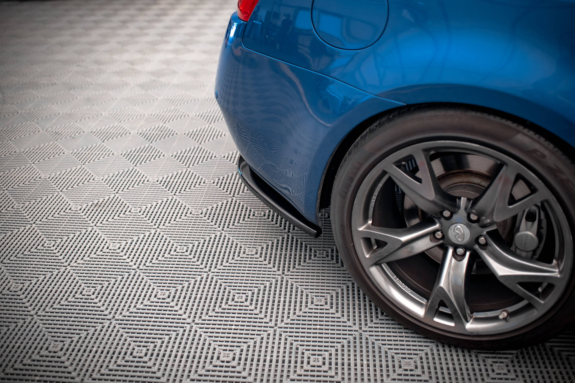 Diffusor Flaps passend für Infiniti G37 Coupe schwarz Hochglanz