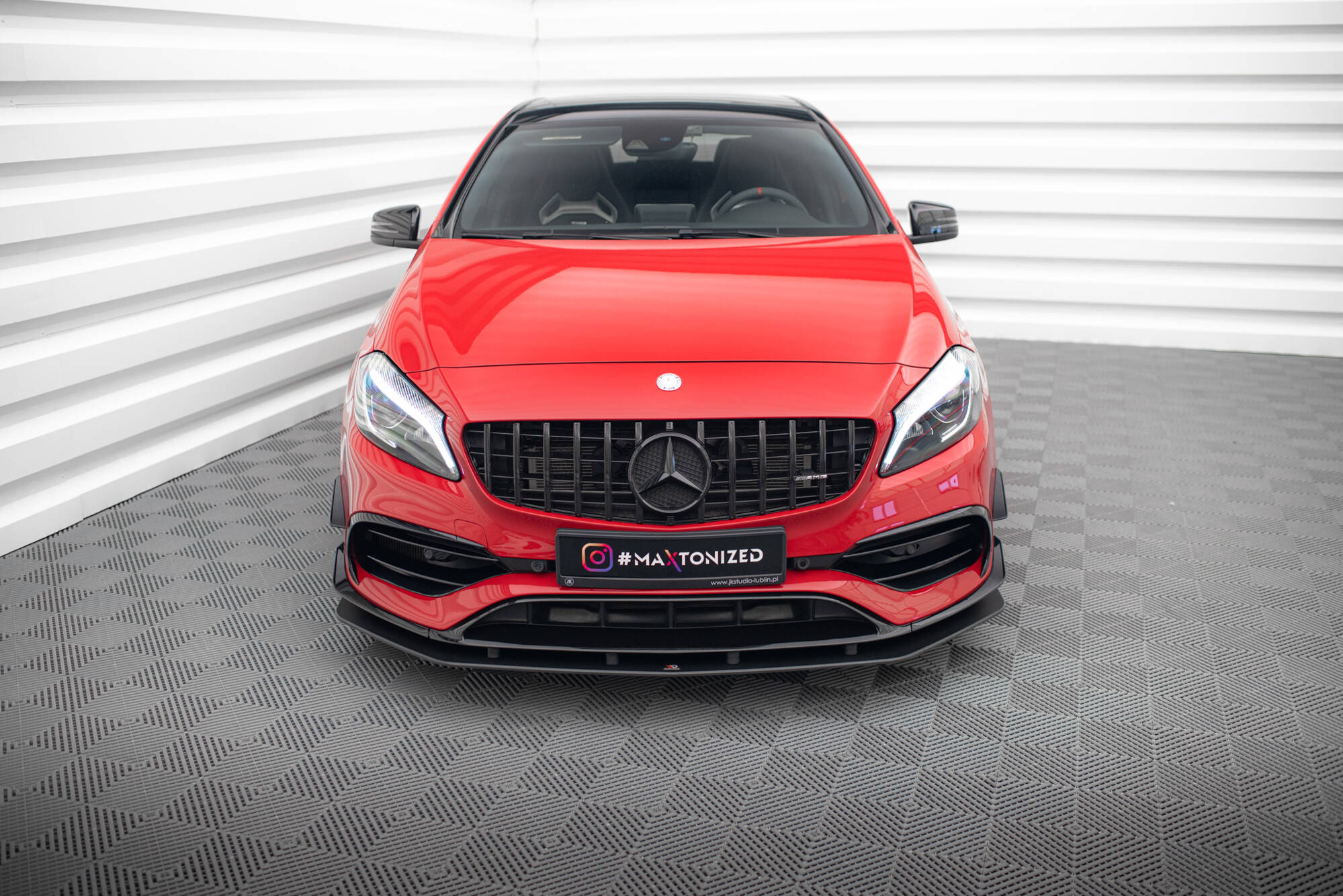 Street Pro Spoilerlippe Front Ansatz passend für Mercedes A 45 AMG Aero W176 FL