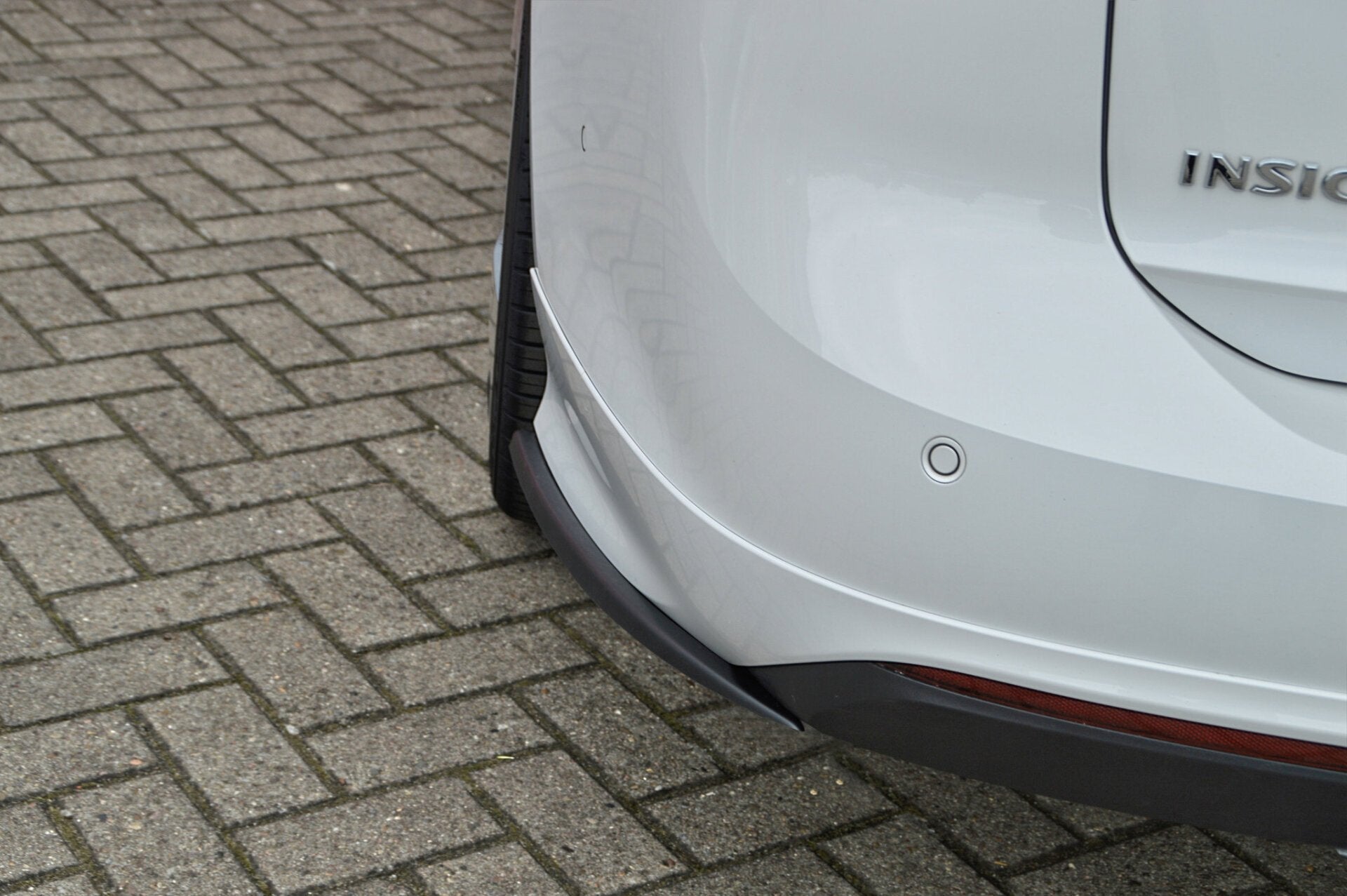 Heckanstz Seitenteile für Opel Insignia B Sportstourer OPC Line ab 2017- Schwarz Glanz