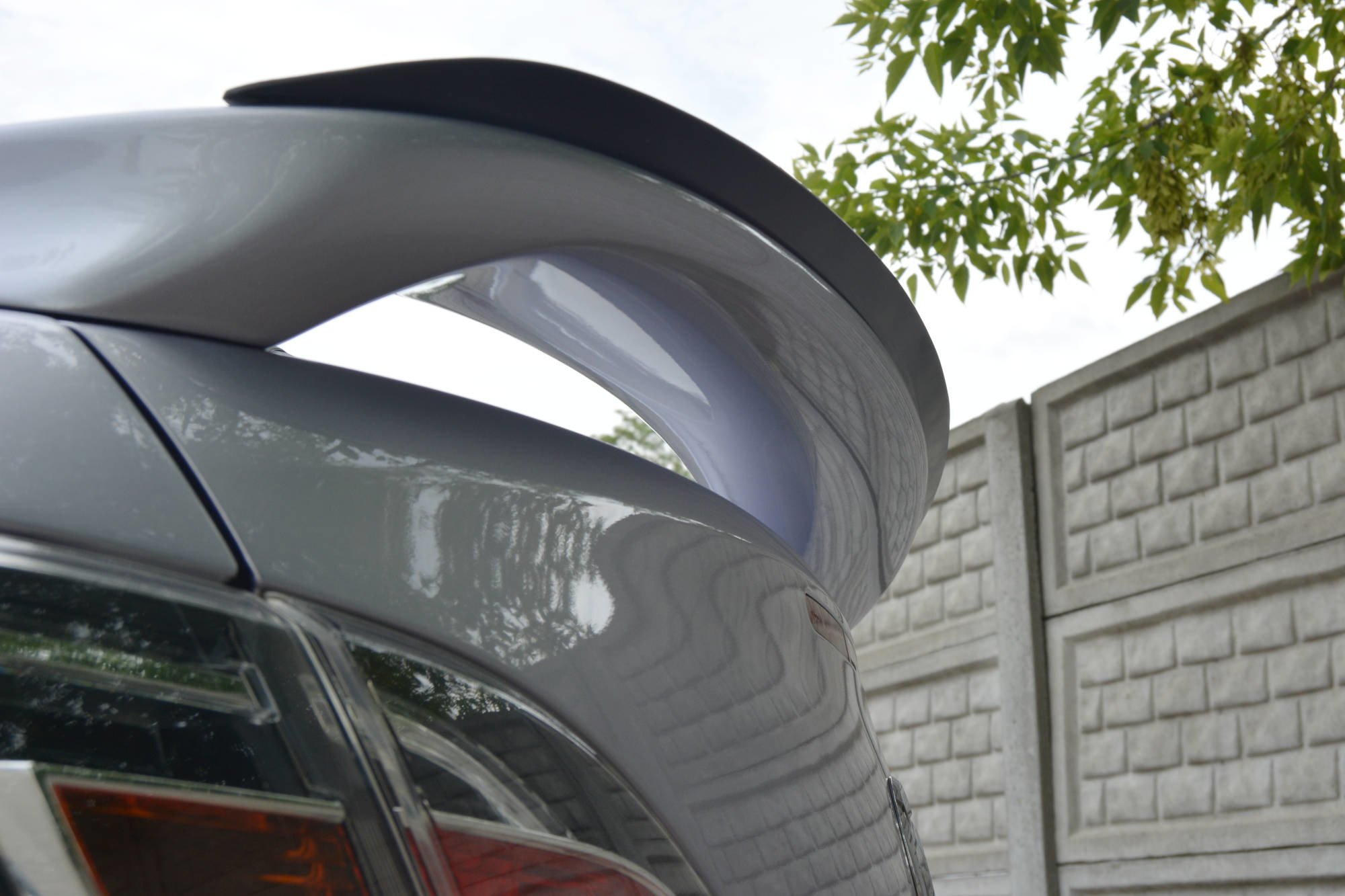 Spoiler CAP für MAZDA 6 MK2 SPORT HATCH GH-SERIES vor Facelift schwarz matt