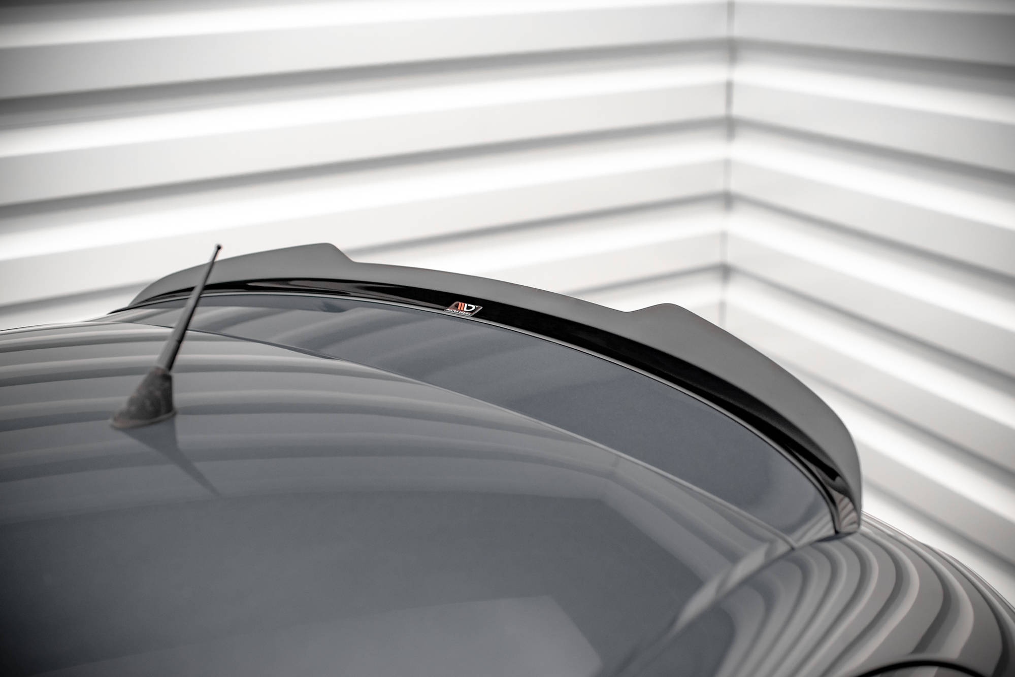 Heck Spoiler Aufsatz Abrisskante passend für Seat Ibiza CUPRA Mk3 schwarz Hochglanz