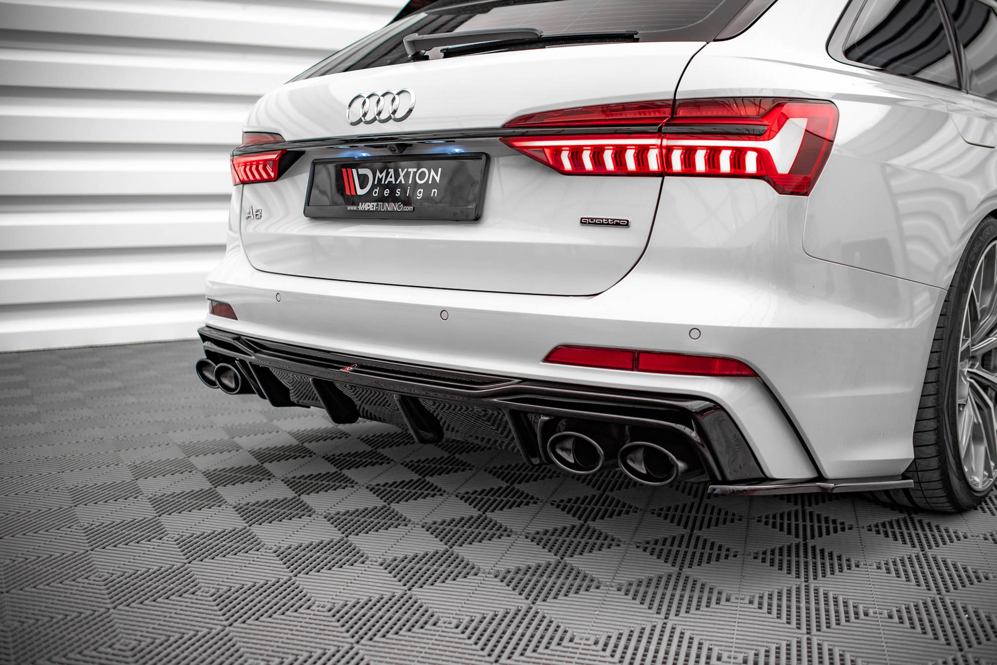 Street+ Heck Ansatz Diffusor passend für Audi A6 S-Line / S6 C8 / C8 FL schwarz Hochglanz