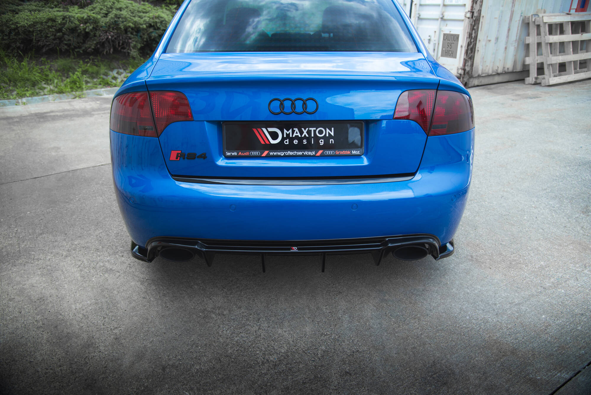 Heck Ansatz Flaps Diffusor V.2 für Audi RS4 Limousine B7 schwarz Hochglanz