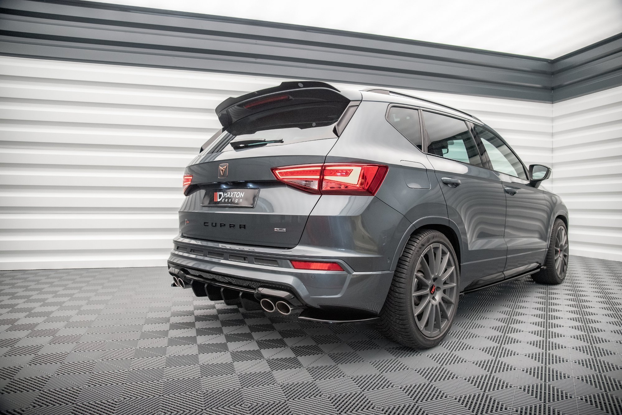 Heckansatz Diffusor passend für CUPRA Ateca Mk1 / Mk1 FL schwarz Hochglanz