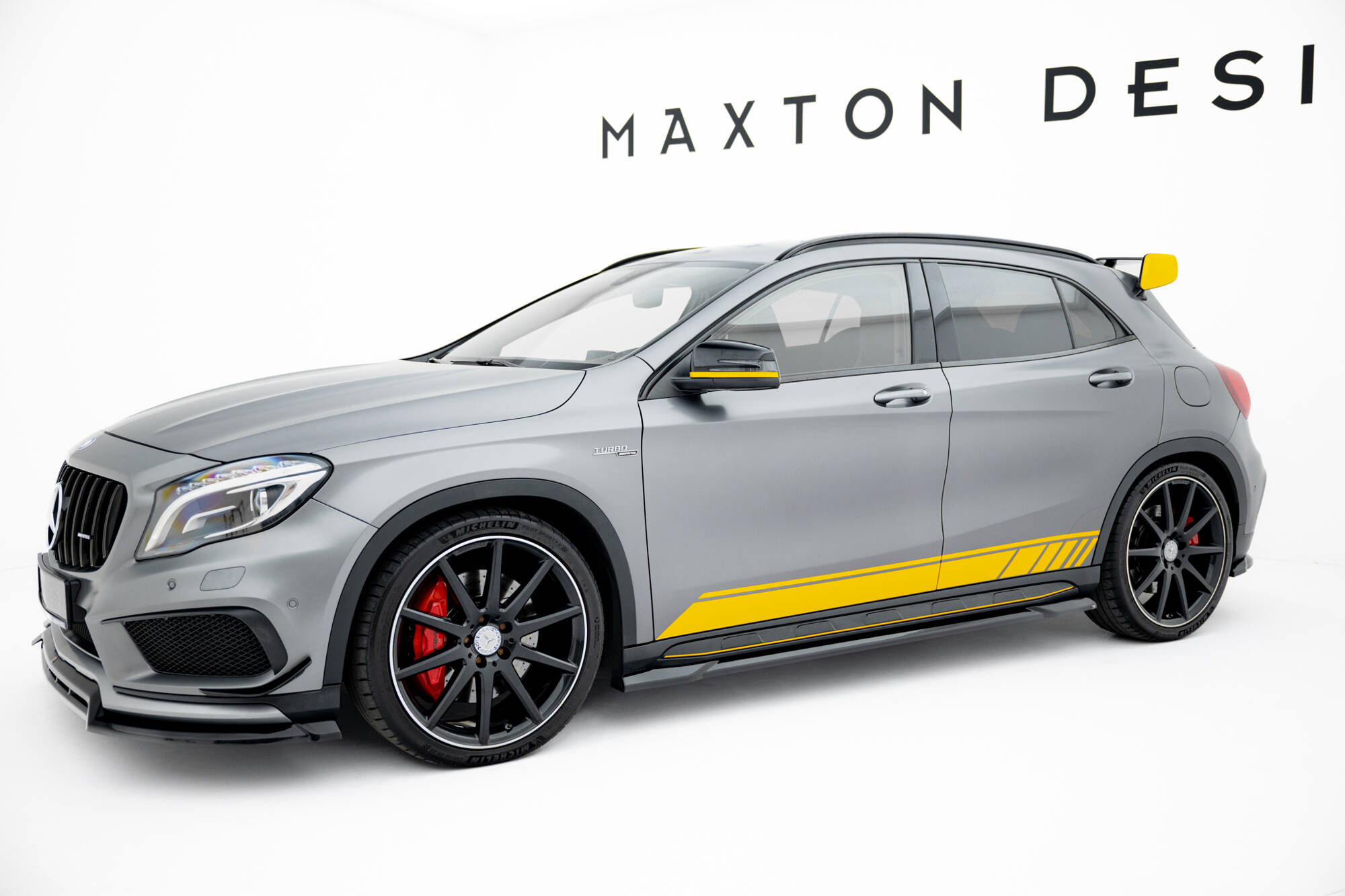 Street+ Seitenschweller Leisten passend für Mercedes GLA 45 AMG X156 FL schwarz Hochglanz