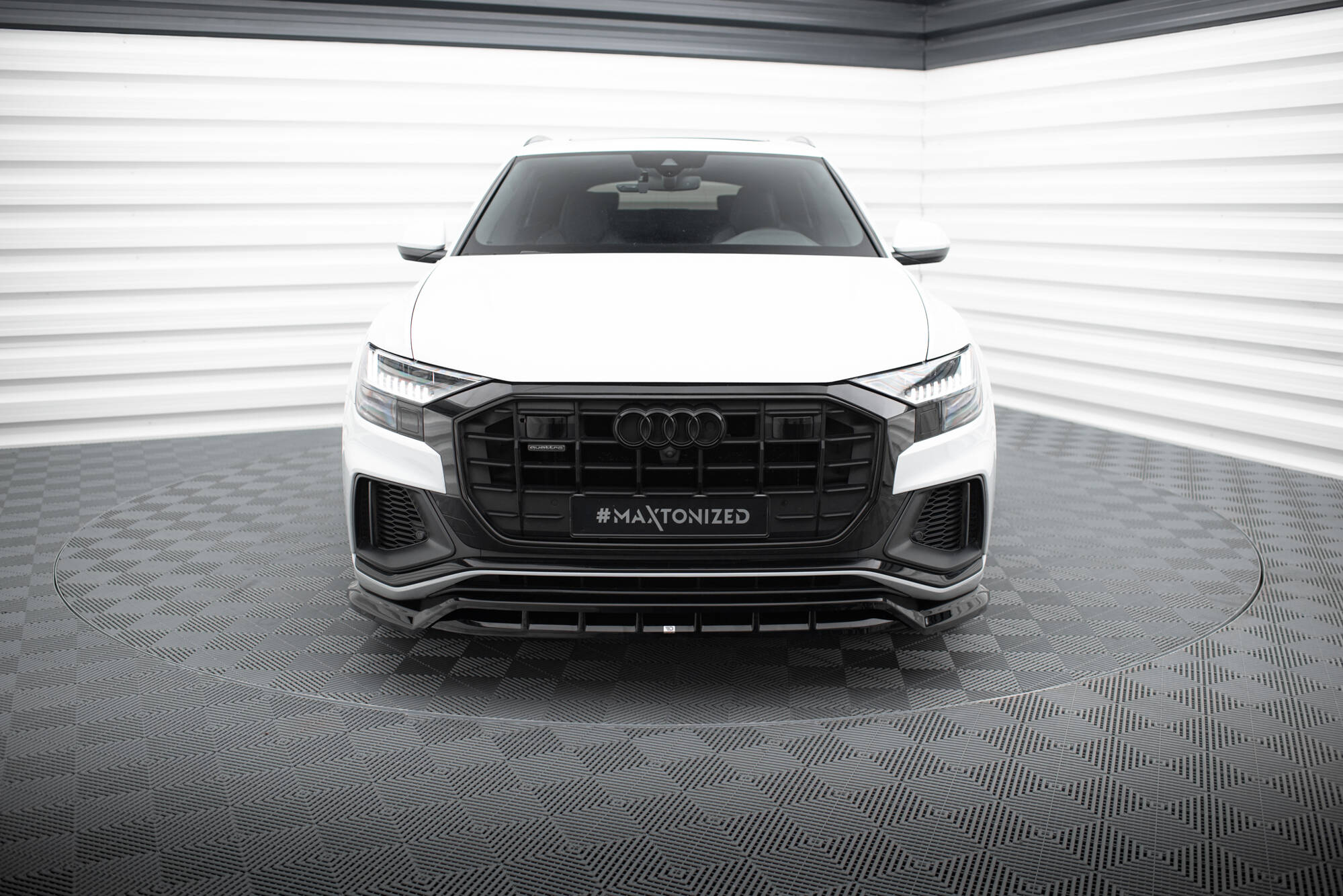 Street+ Spoilerlippe Front Ansatz V.2 passend für Audi SQ8 / Q8 S-Line Mk1 schwarz Hochglanz