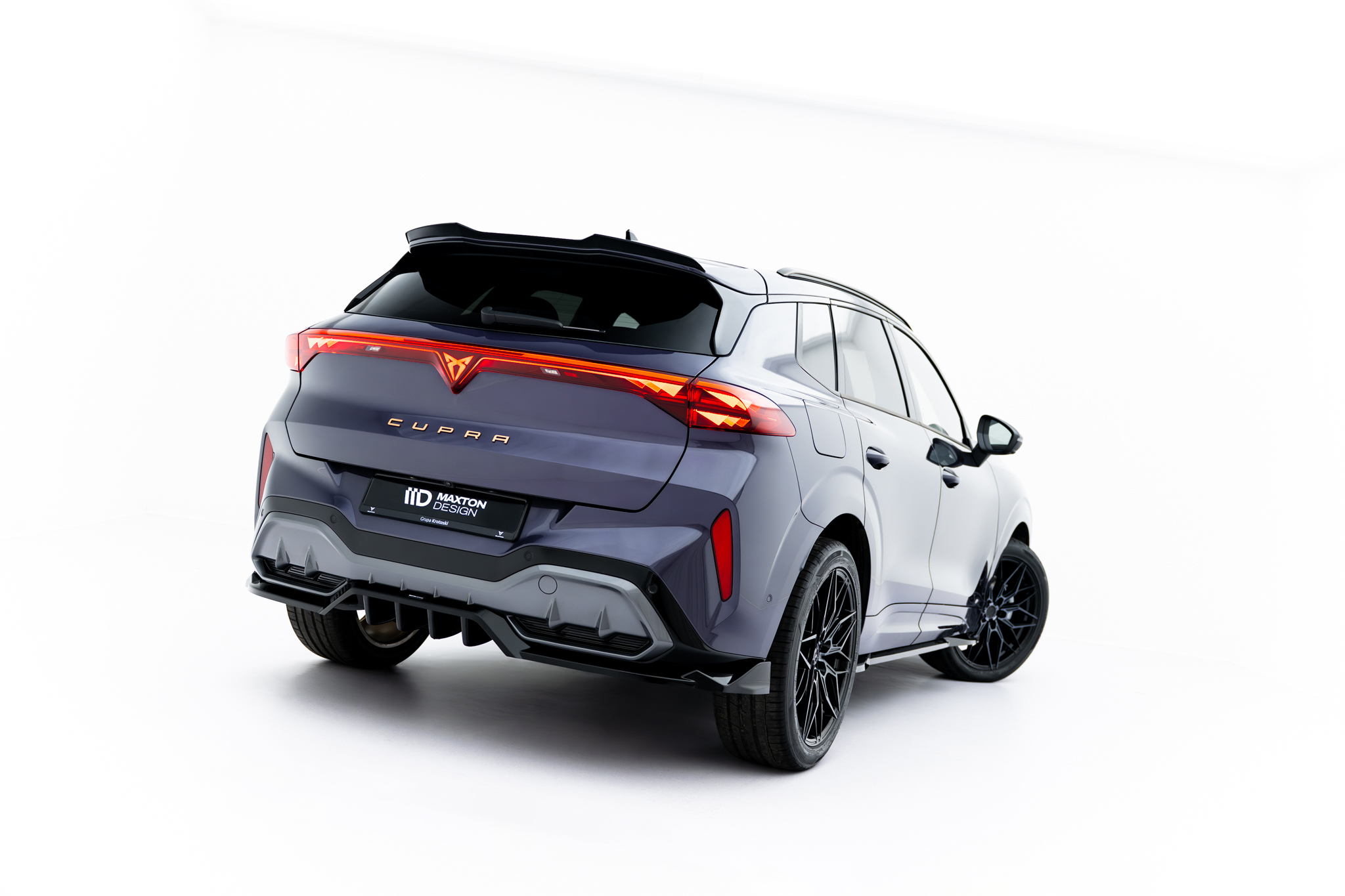 Diffusor Heckansatz V.1 passend für CUPRA Terramar Mk1 schwarz Hochglanz