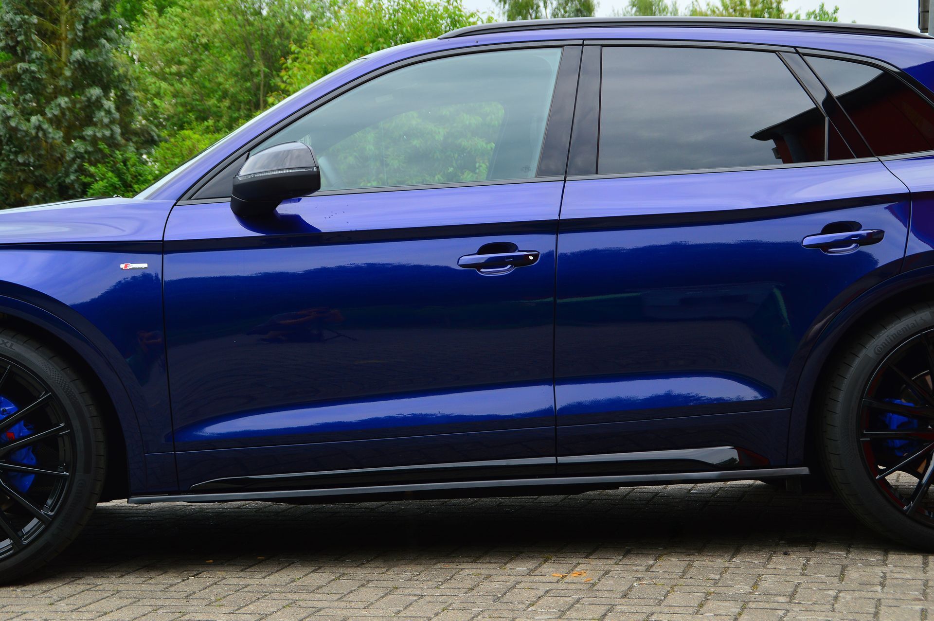 Cup Seitenschweller Satz für Audi Q5 mit S-Line + SQ5 aus ABS Schwarz Matt